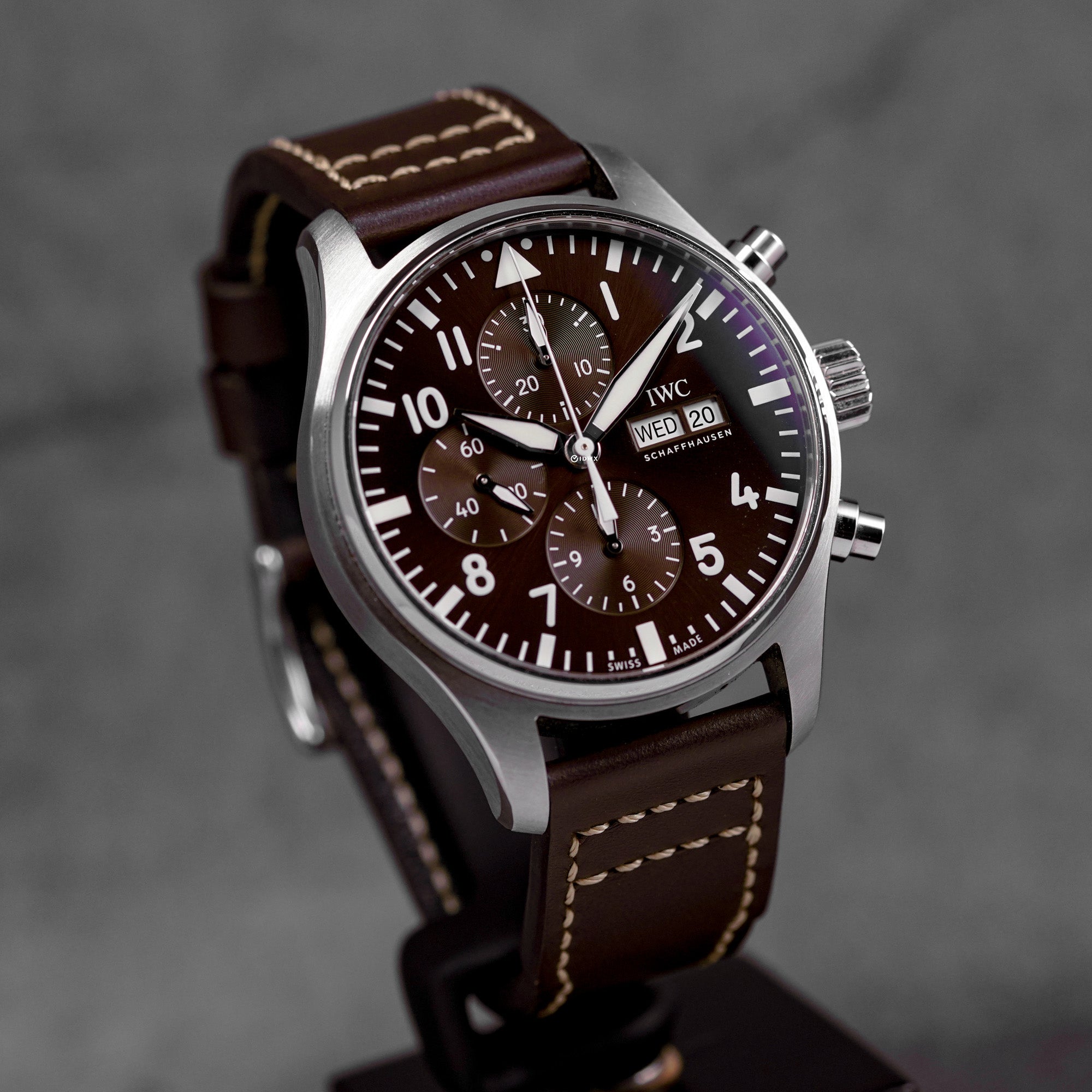 harga iwc pilot antoine de saint exupery