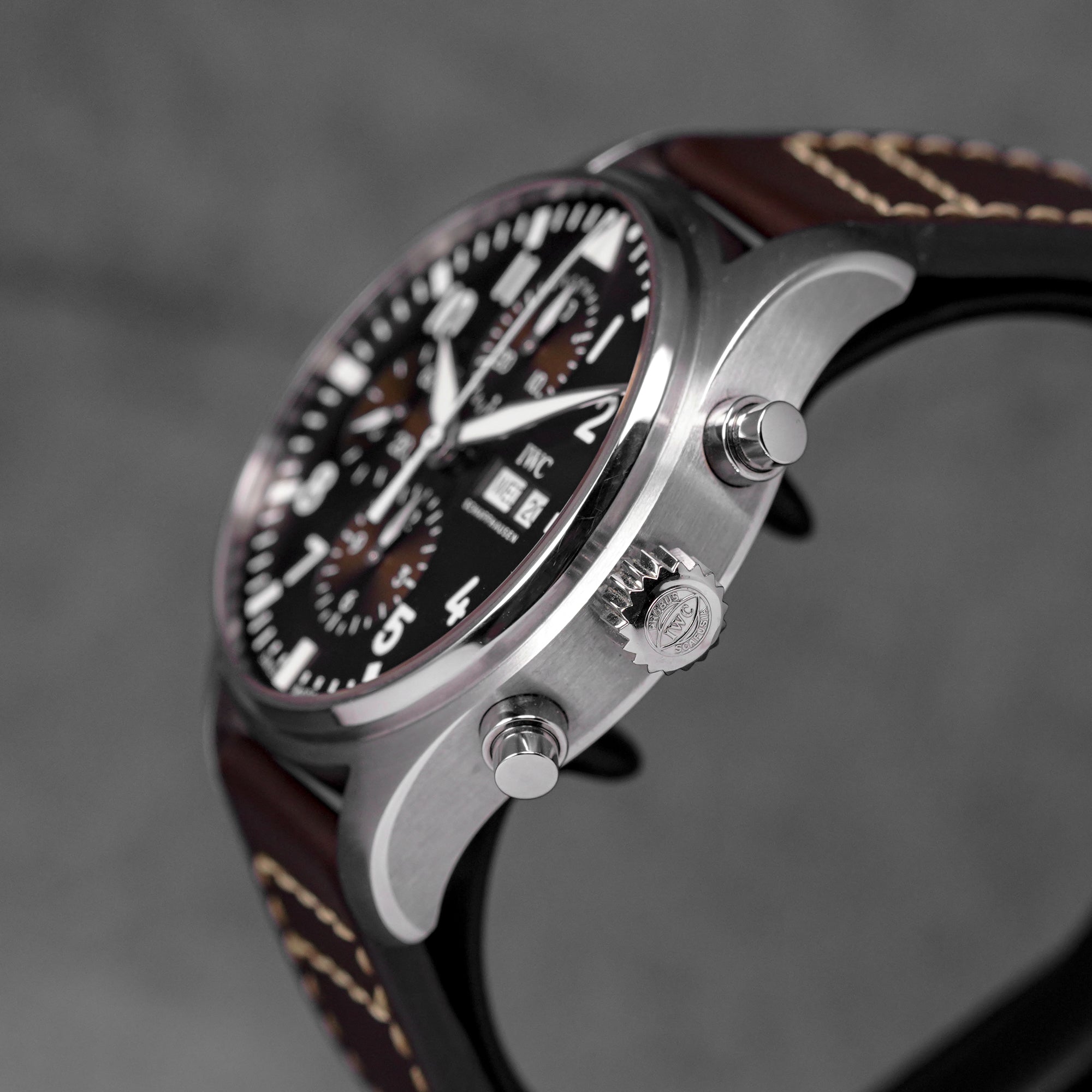 harga iwc pilot antoine de saint exupery