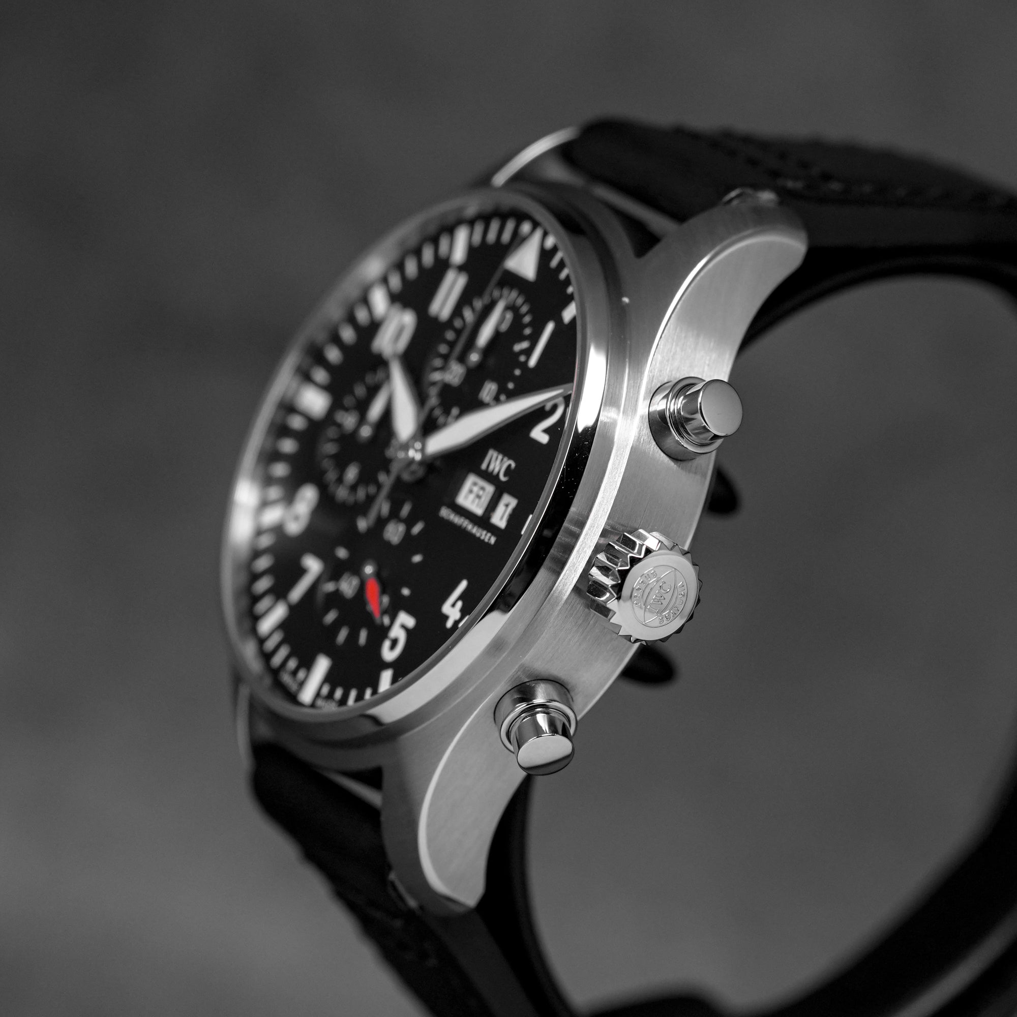 harga iwc pilot chronograph day date terbaru