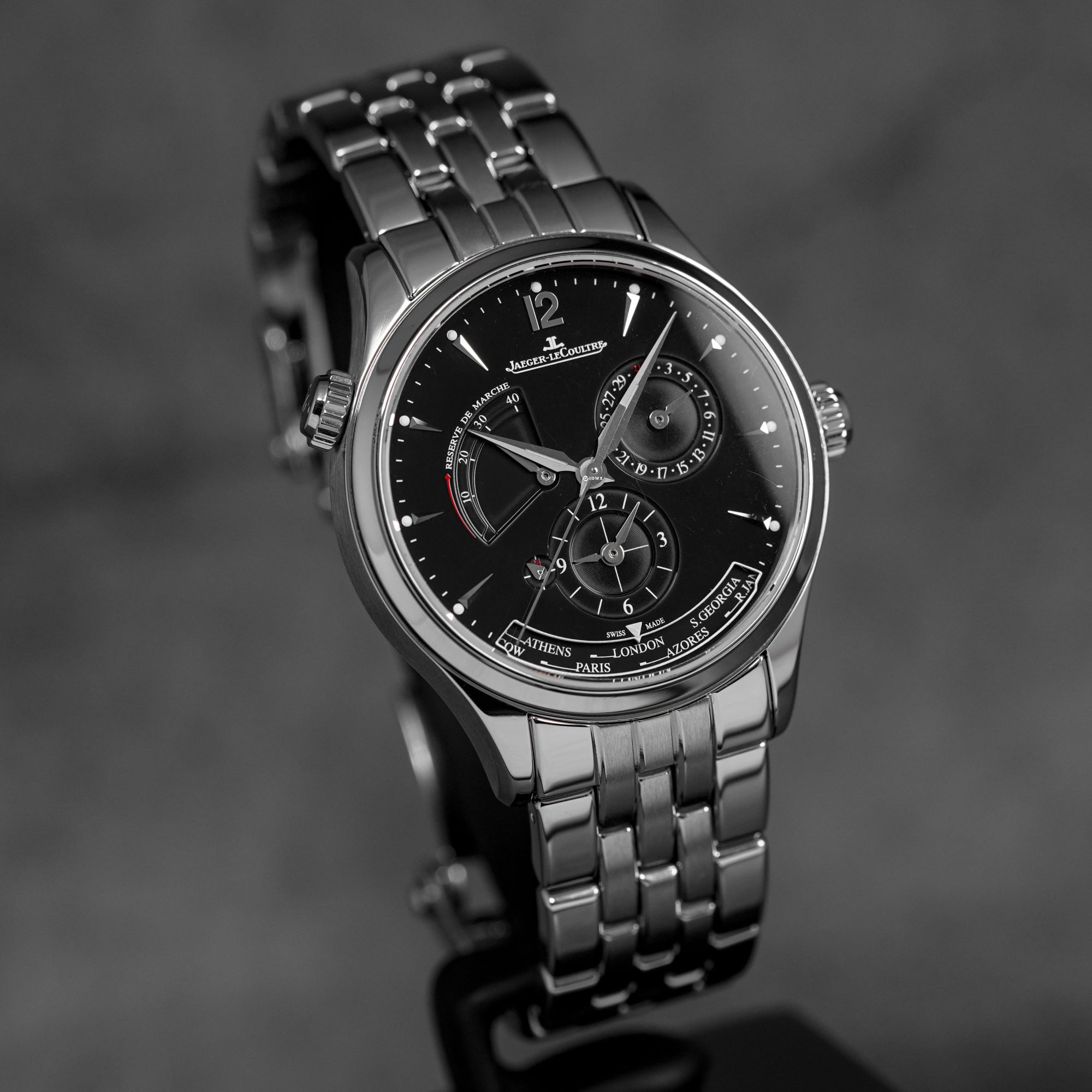 MASTER GEOGRAPHIC BLACK DIAL (2017)