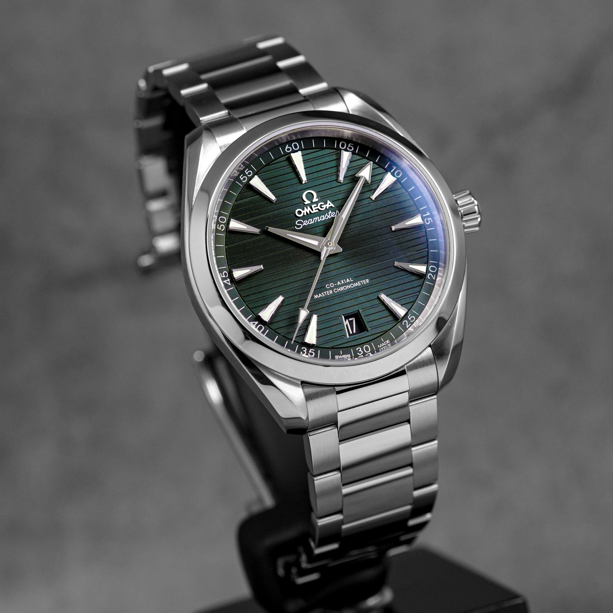 harga omega seamaster aqua terra green