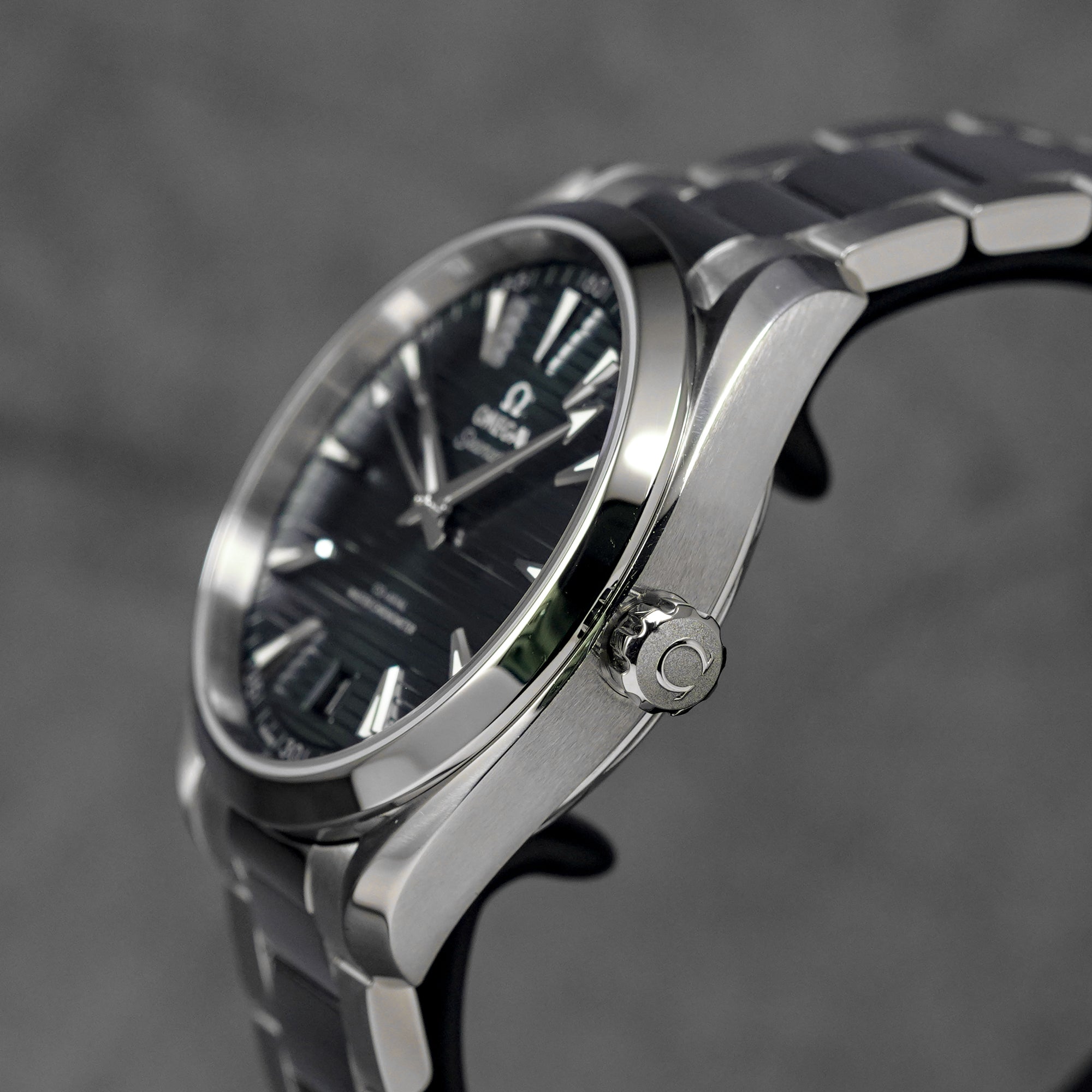 harga omega seamaster aqua terra green