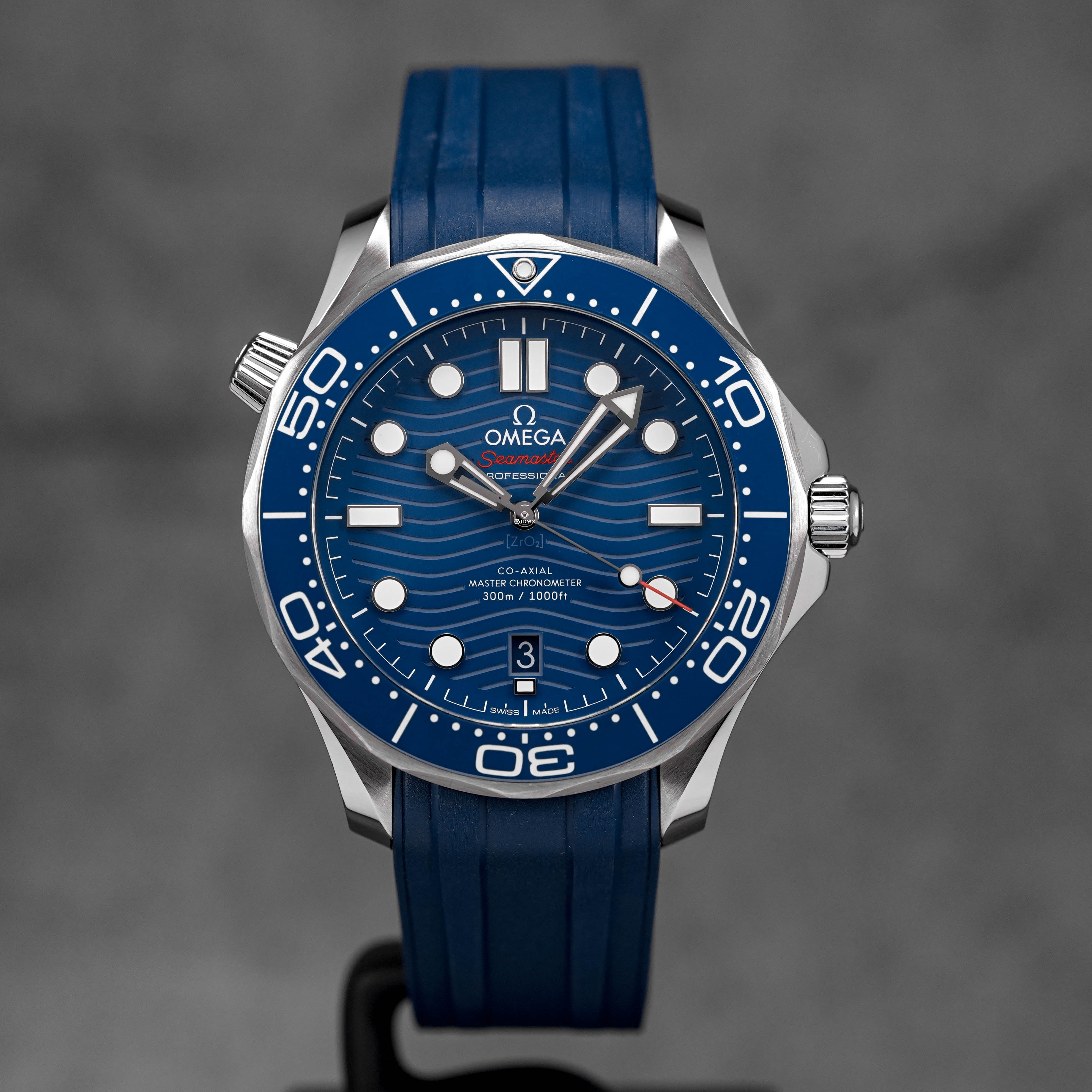 harga omega seamaster diver 300 blue