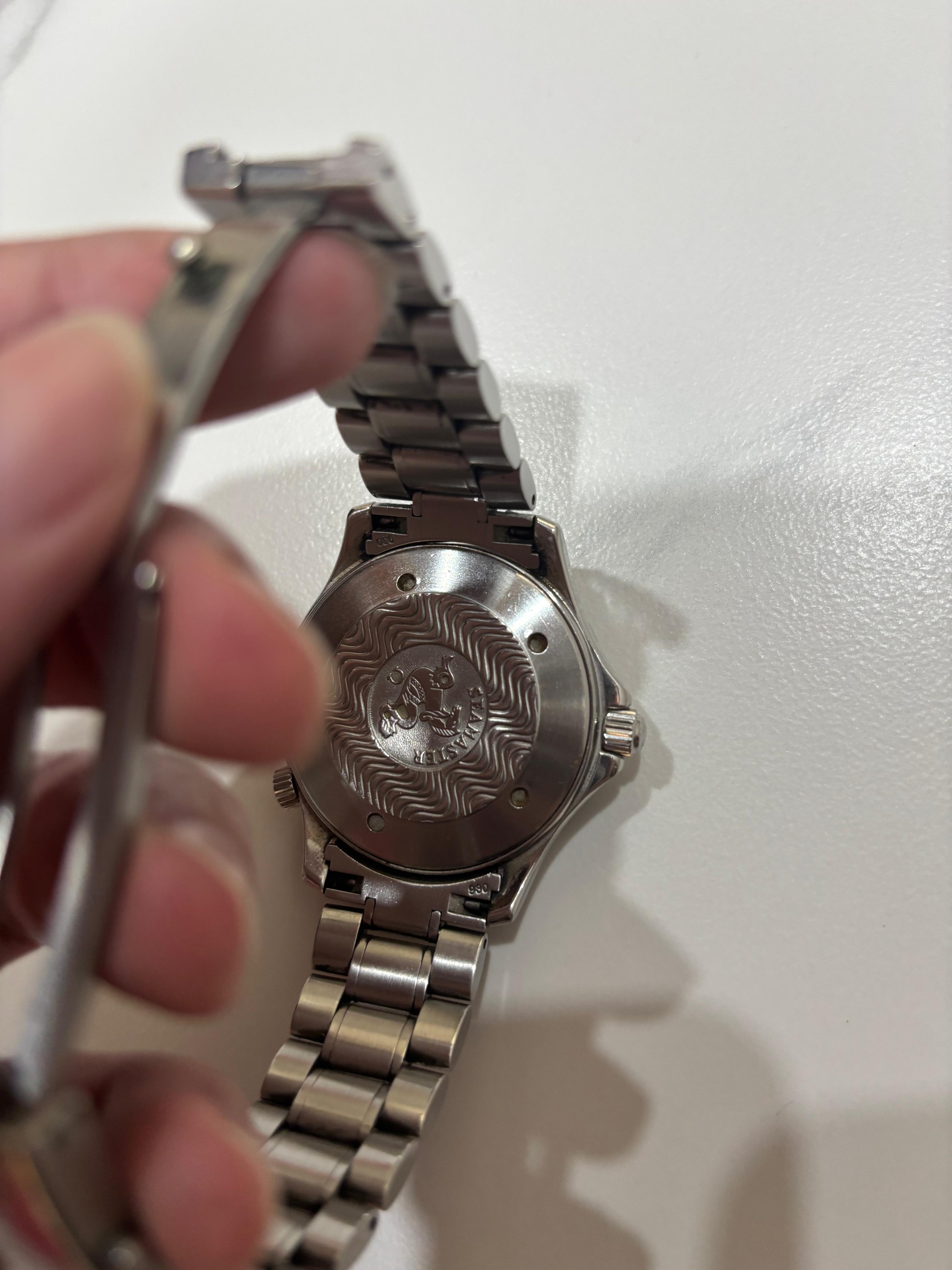 SEAMASTER DIVER 300 QUARTZ BLACK DIAL (WATCH ONLY)