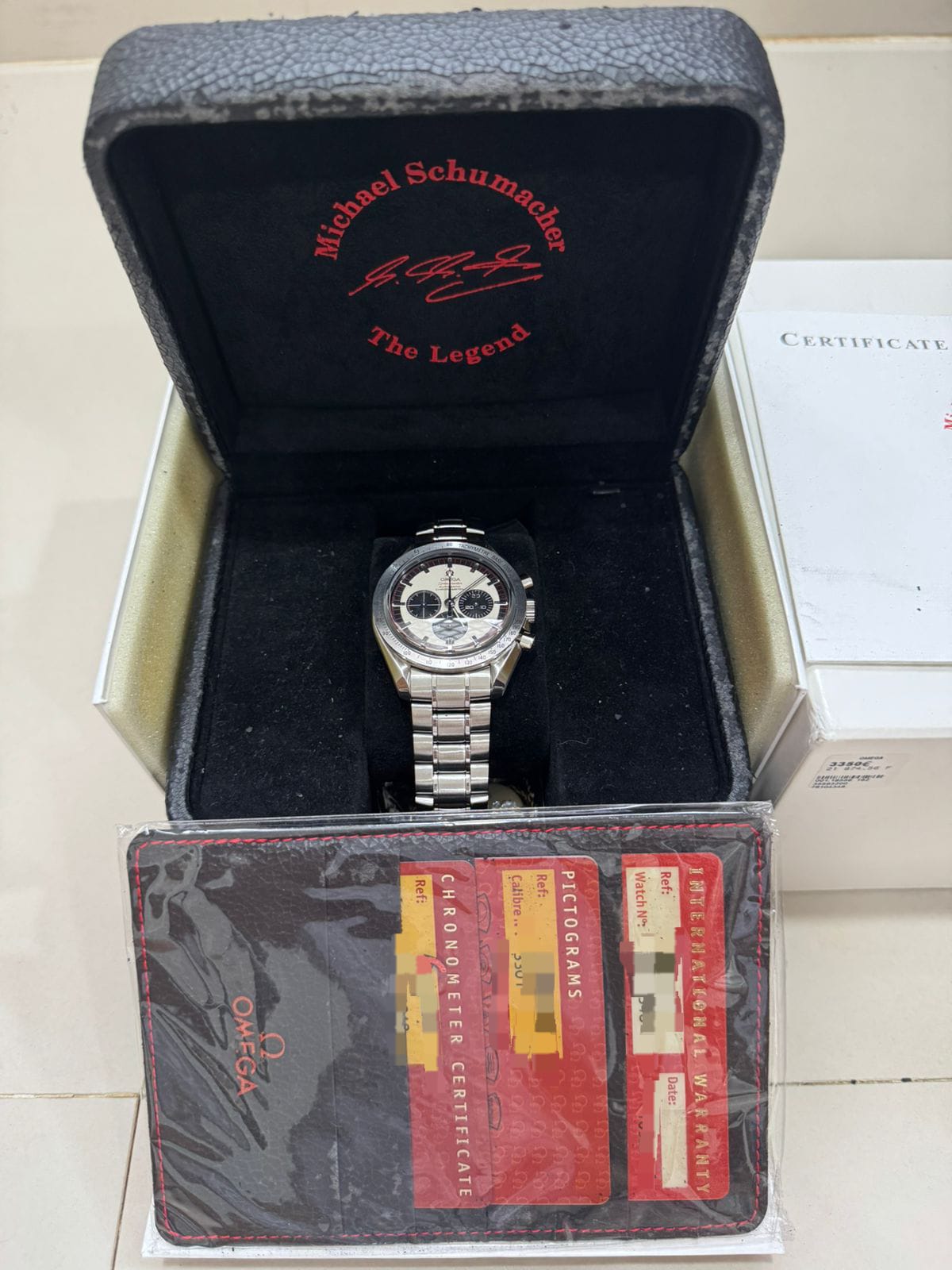 SPEEDMASTER SCHUMACHER 'THE LEGEND' WHITE PANDA DIAL LIMITED EDITION (UNDATED)