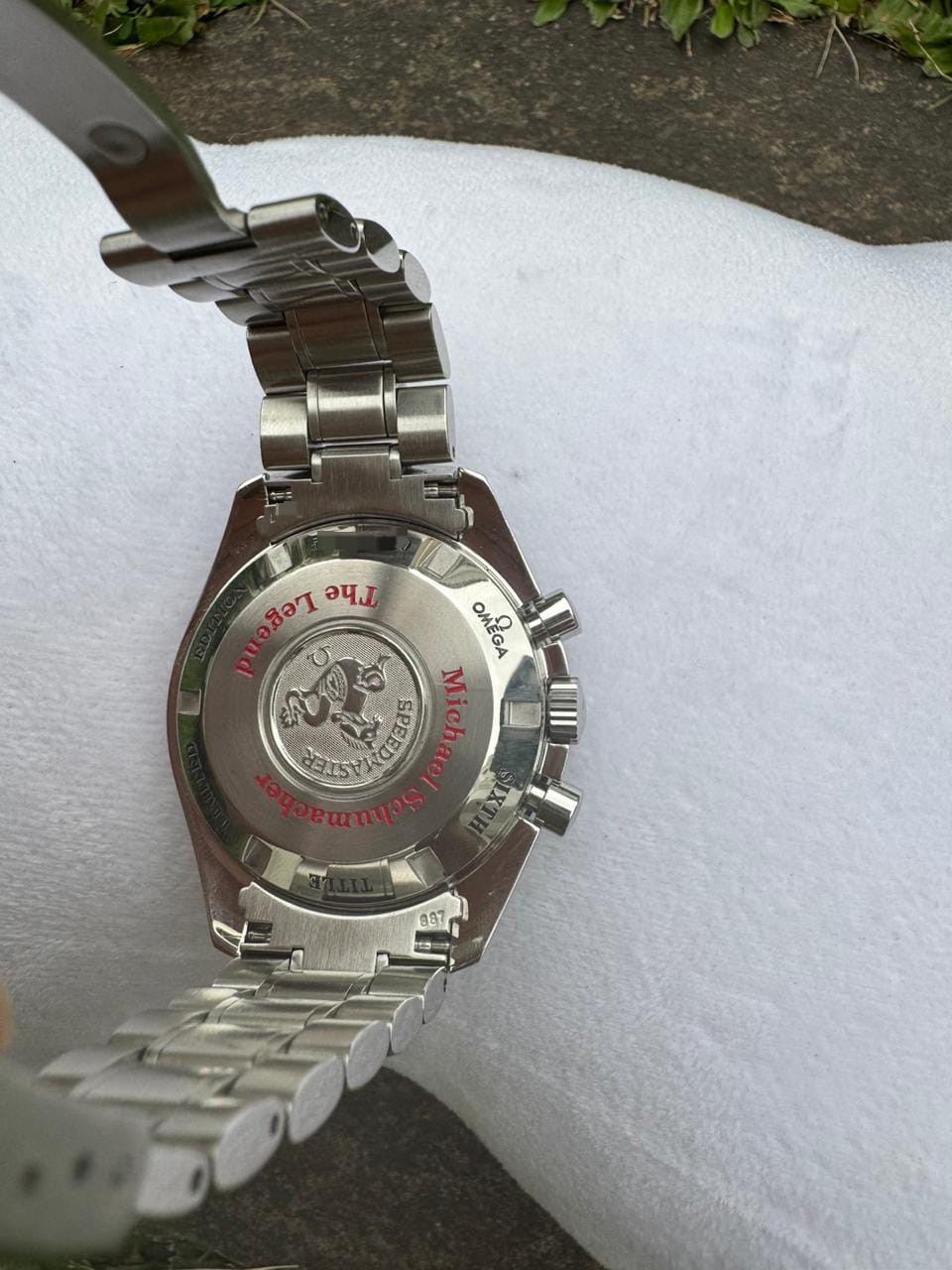 SPEEDMASTER SCHUMACHER 'THE LEGEND' WHITE PANDA DIAL LIMITED EDITION (UNDATED)