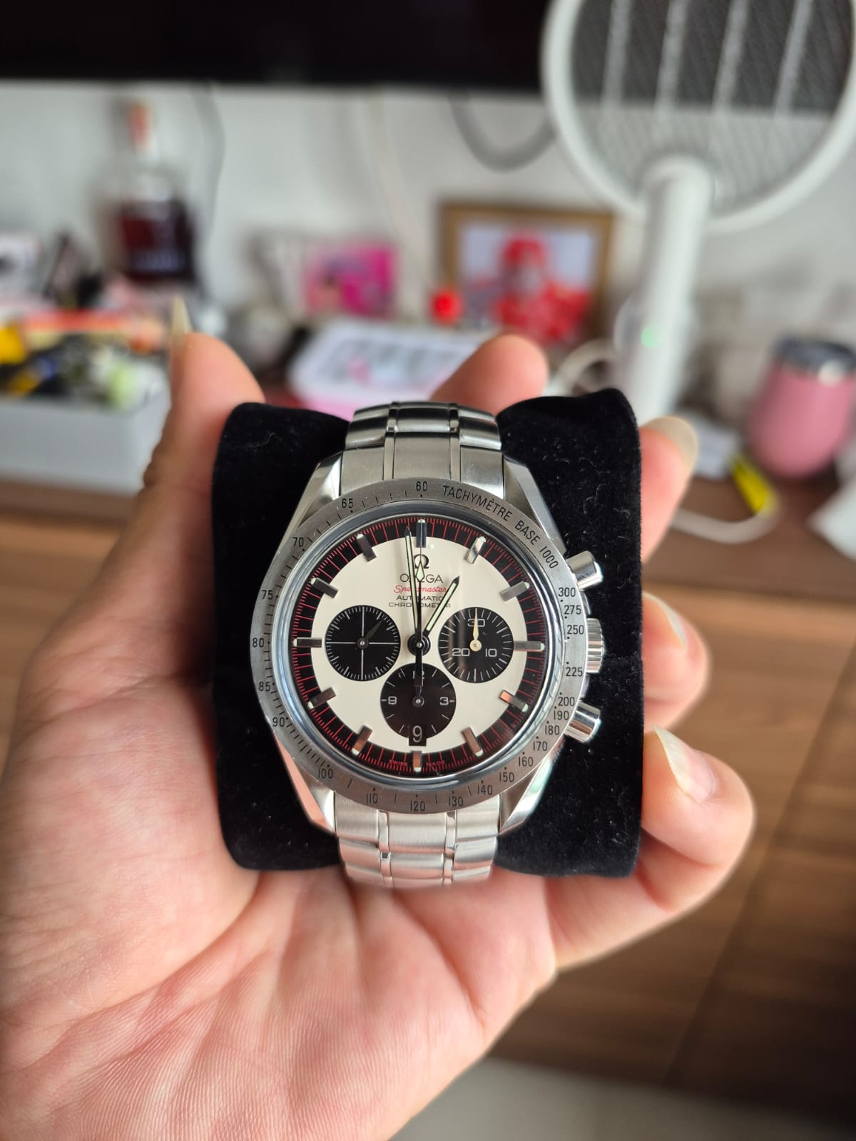 SPEEDMASTER SCHUMACHER 'THE LEGEND' WHITE PANDA DIAL LIMITED EDITION (UNDATED)
