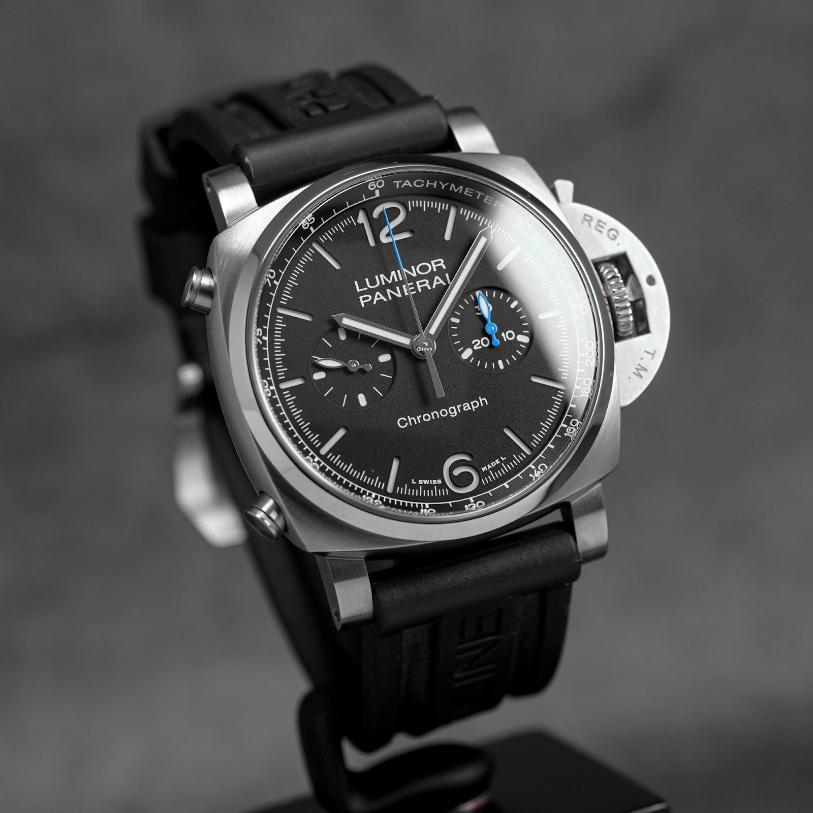 PANERAI LUMINOR