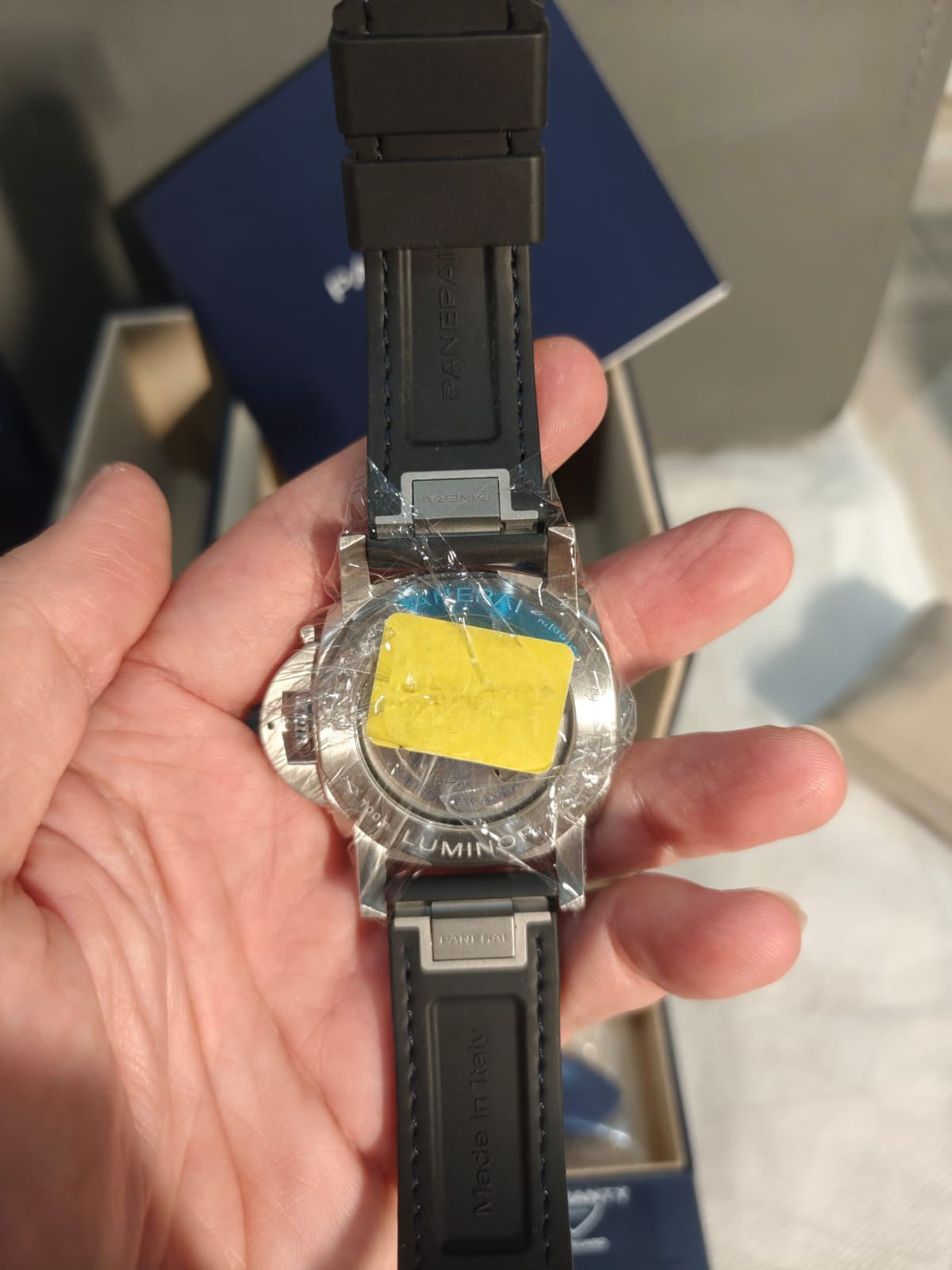 LUMINOR QUARANTA BITEMPO LUNA ROSSA 40MM BLUE DIAL PAM 1404 (2026)
