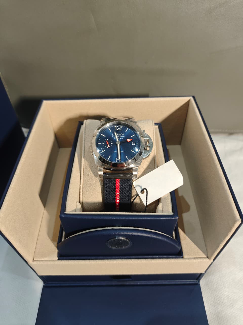 LUMINOR QUARANTA BITEMPO LUNA ROSSA 40MM BLUE DIAL PAM 1404 (2026)