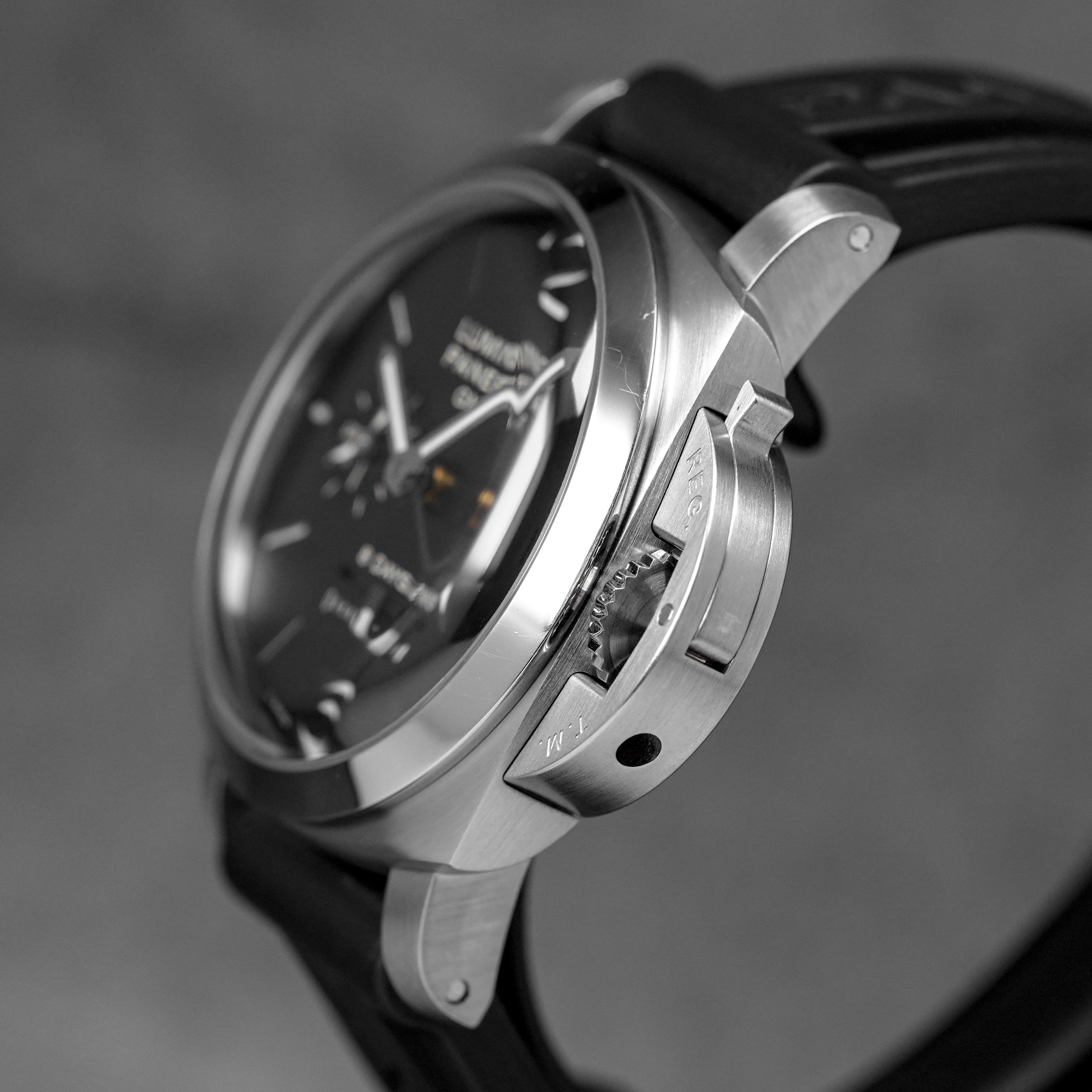 harga panerai luminor pam 233