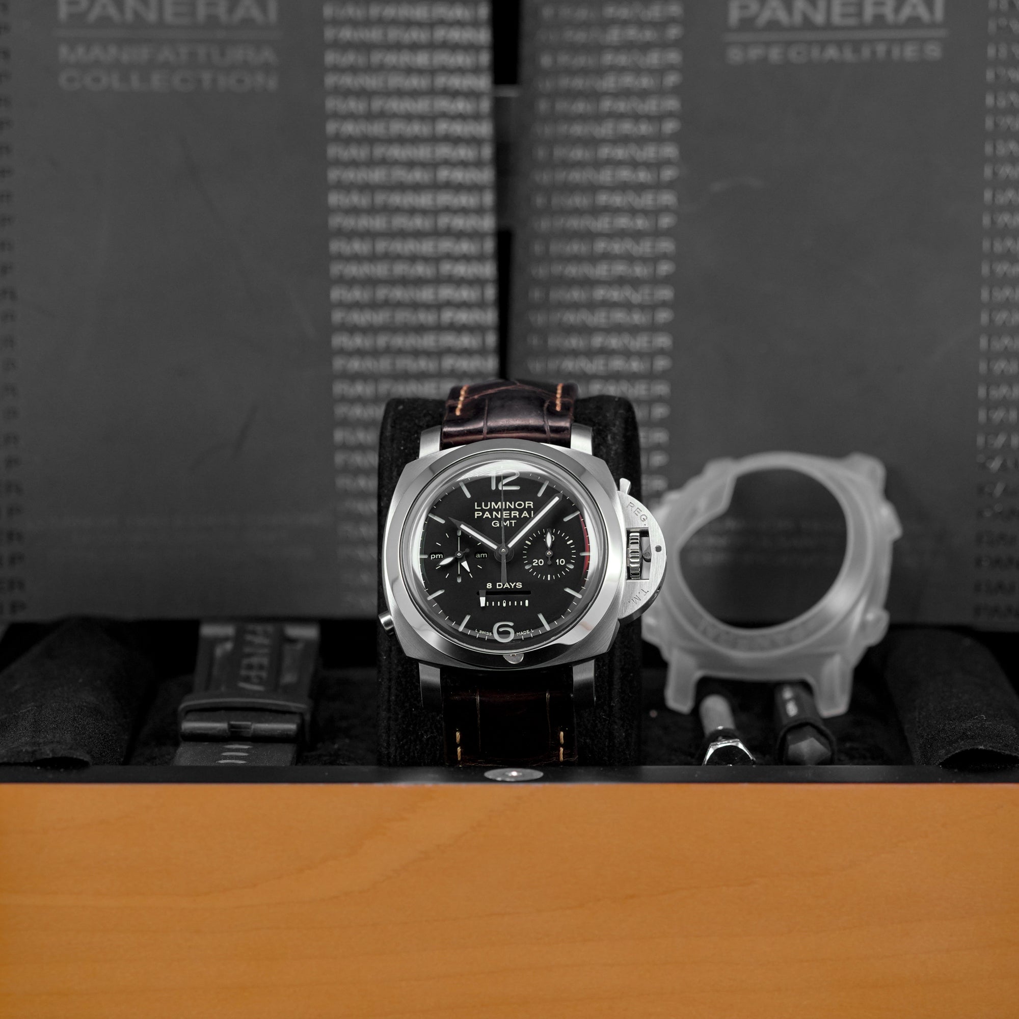 LUMINOR 1950 MONOPULSANTE 8 DAYS GMT 44MM BLACK DIAL PAM 275 (2012)