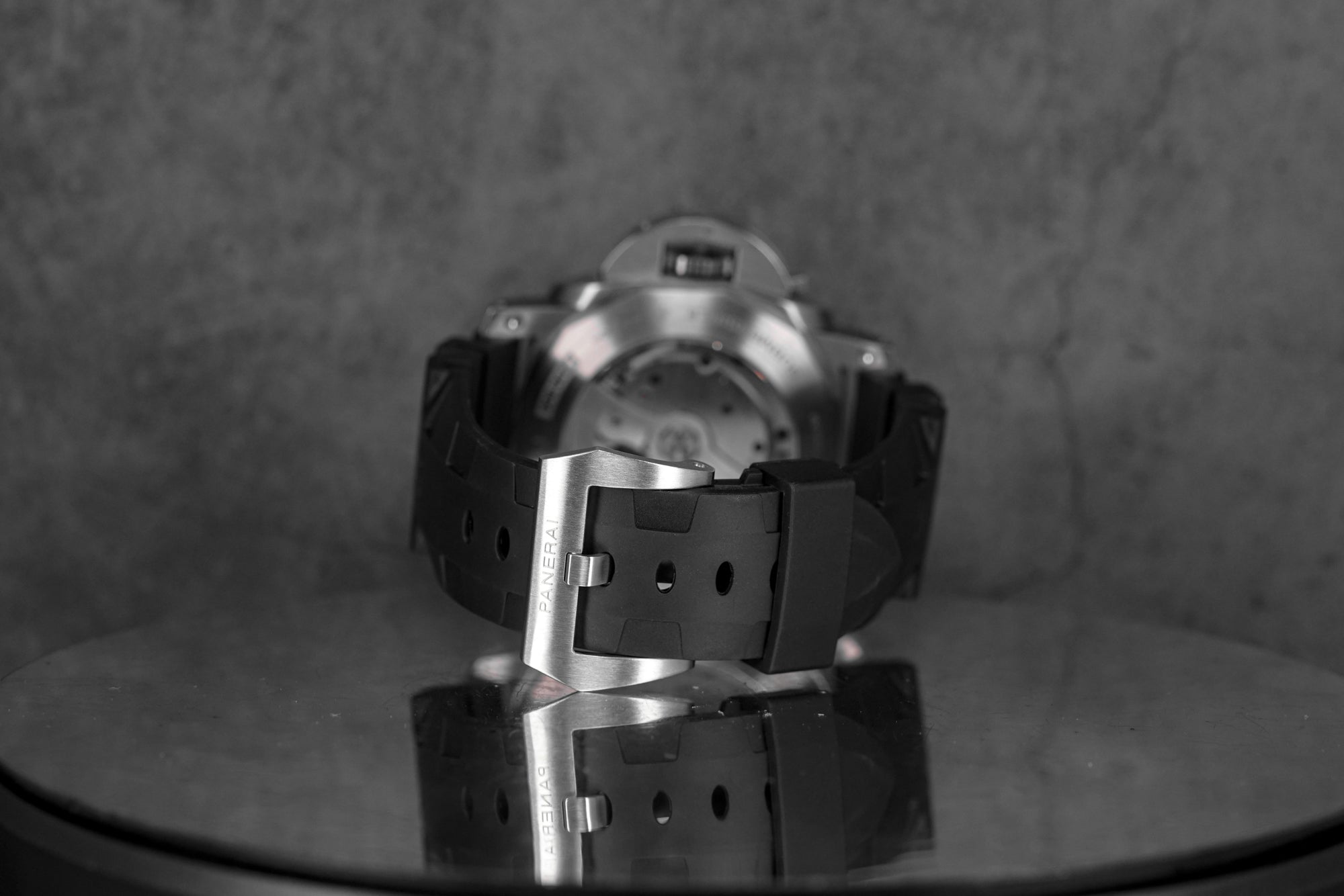 LUMINOR SUBMERSIBLE 1950 3 DAYS 47MM TITANIUM BLACK DIAL PAM 305 (2010)