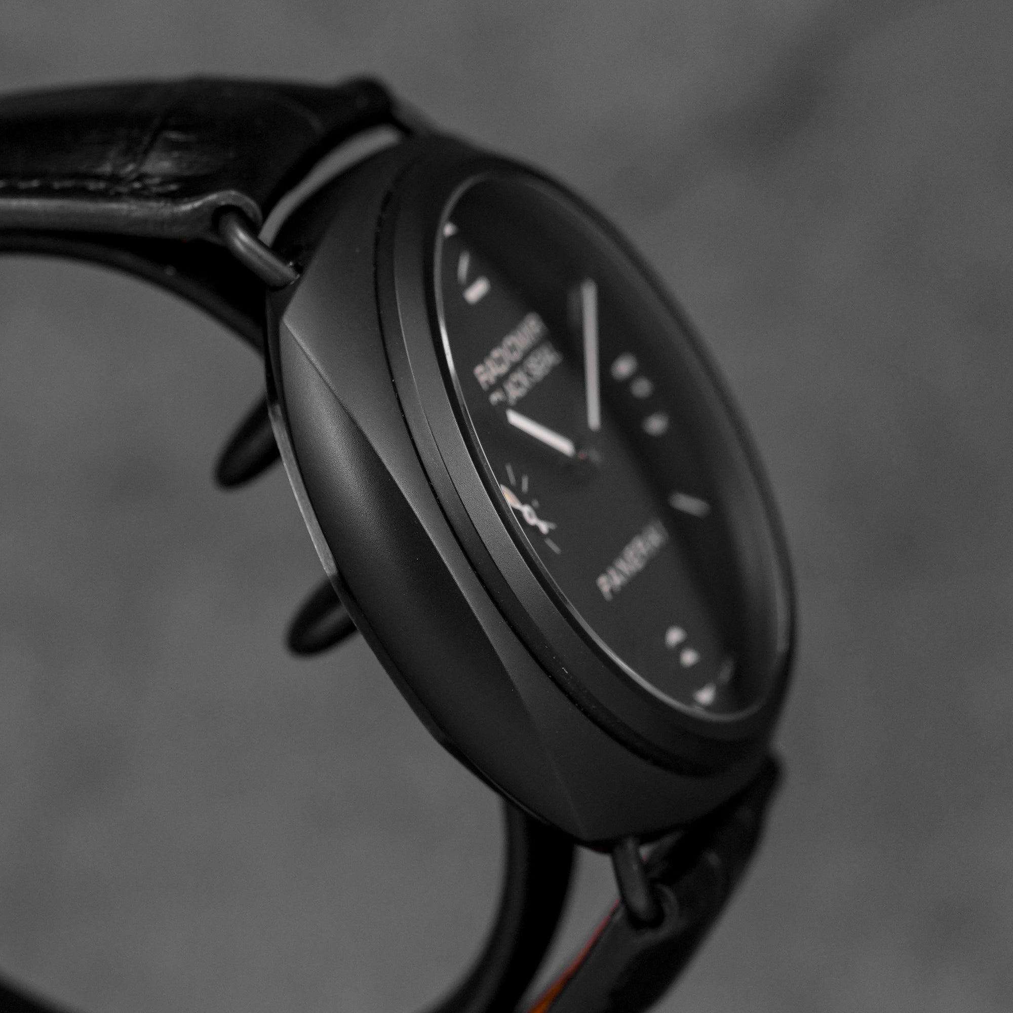 RADIOMIR BLACK SEAL 44MM CERAMIC PAM 292 (WATCH ONLY)