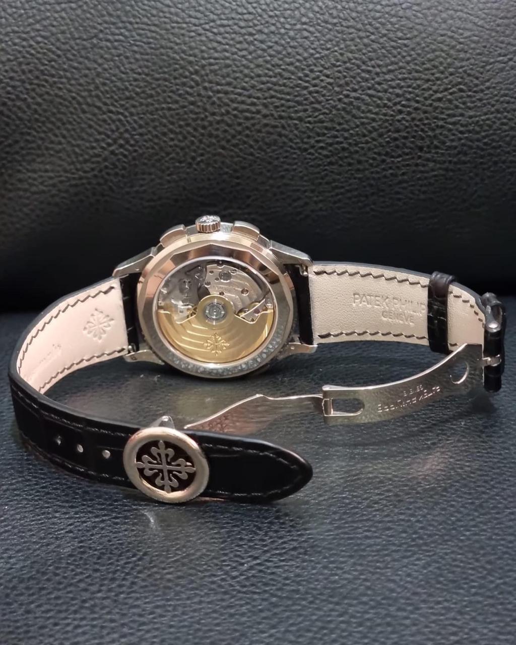 COMPLICATIONS 5930G WHITEGOLD WORLD TIME FLYBACK CHRONOGRAPH BLUE DIAL (2017)