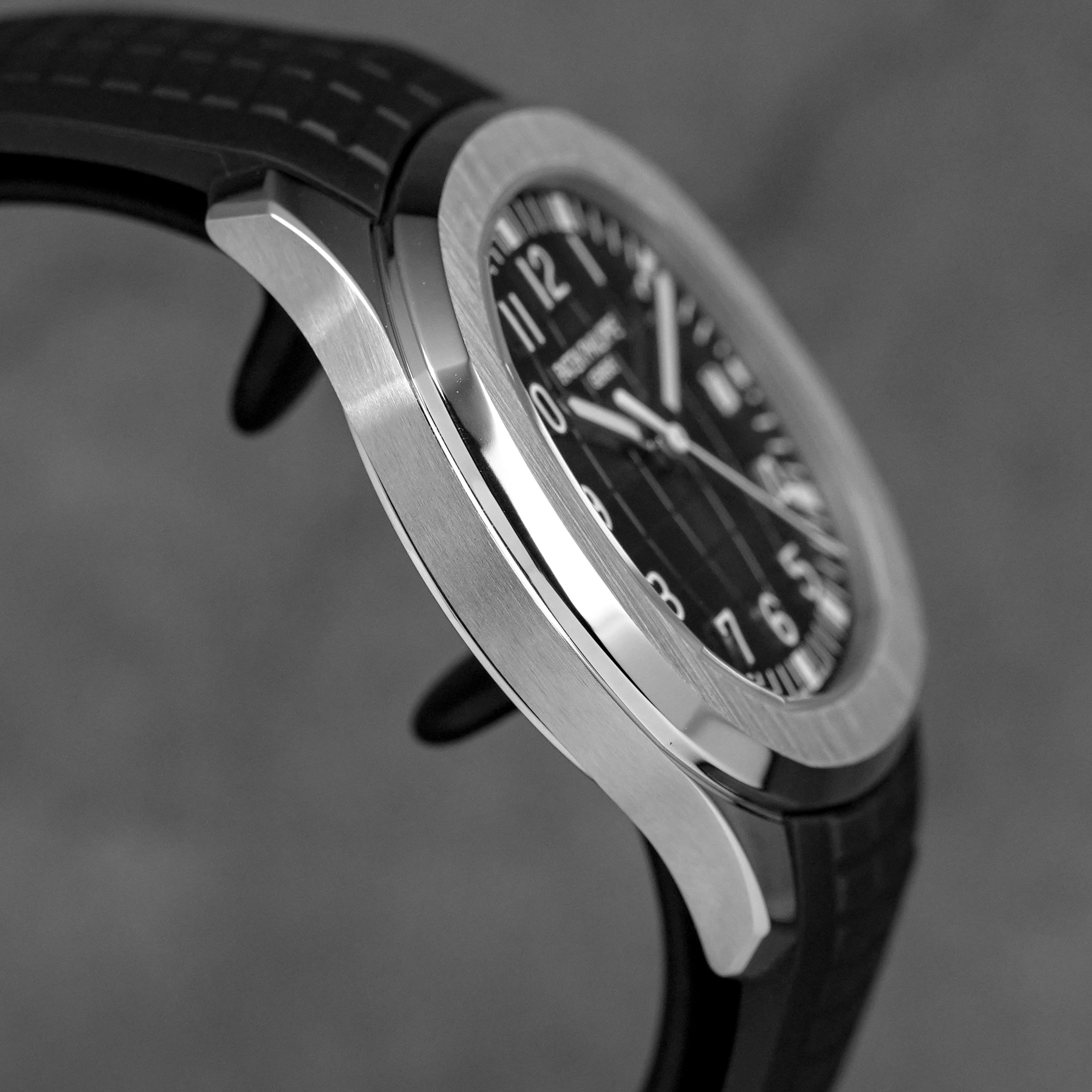 harga patek philippe aquanaut 5167a