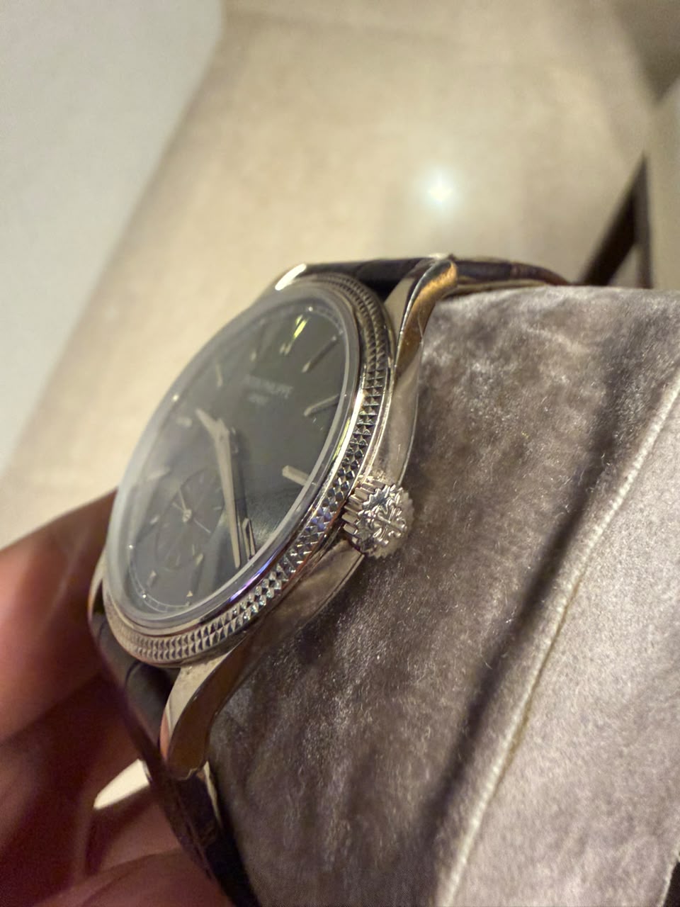 CALATRAVA 'CLOUS DE PARIS' 6119G WHITEGOLD GRAY DIAL (2024)