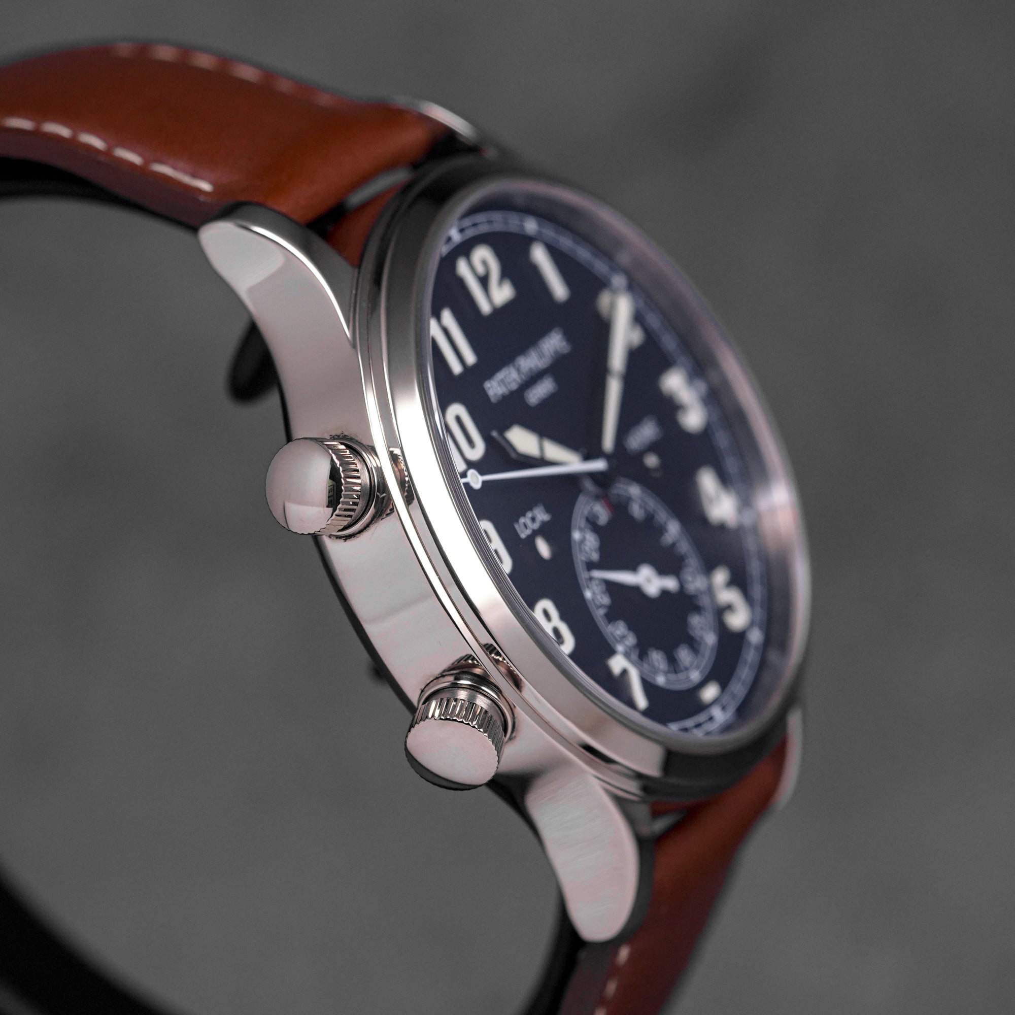 CALATRAVA PILOT TRAVEL TIME 5524G WHITEGOLD BLUE DIAL (2020)