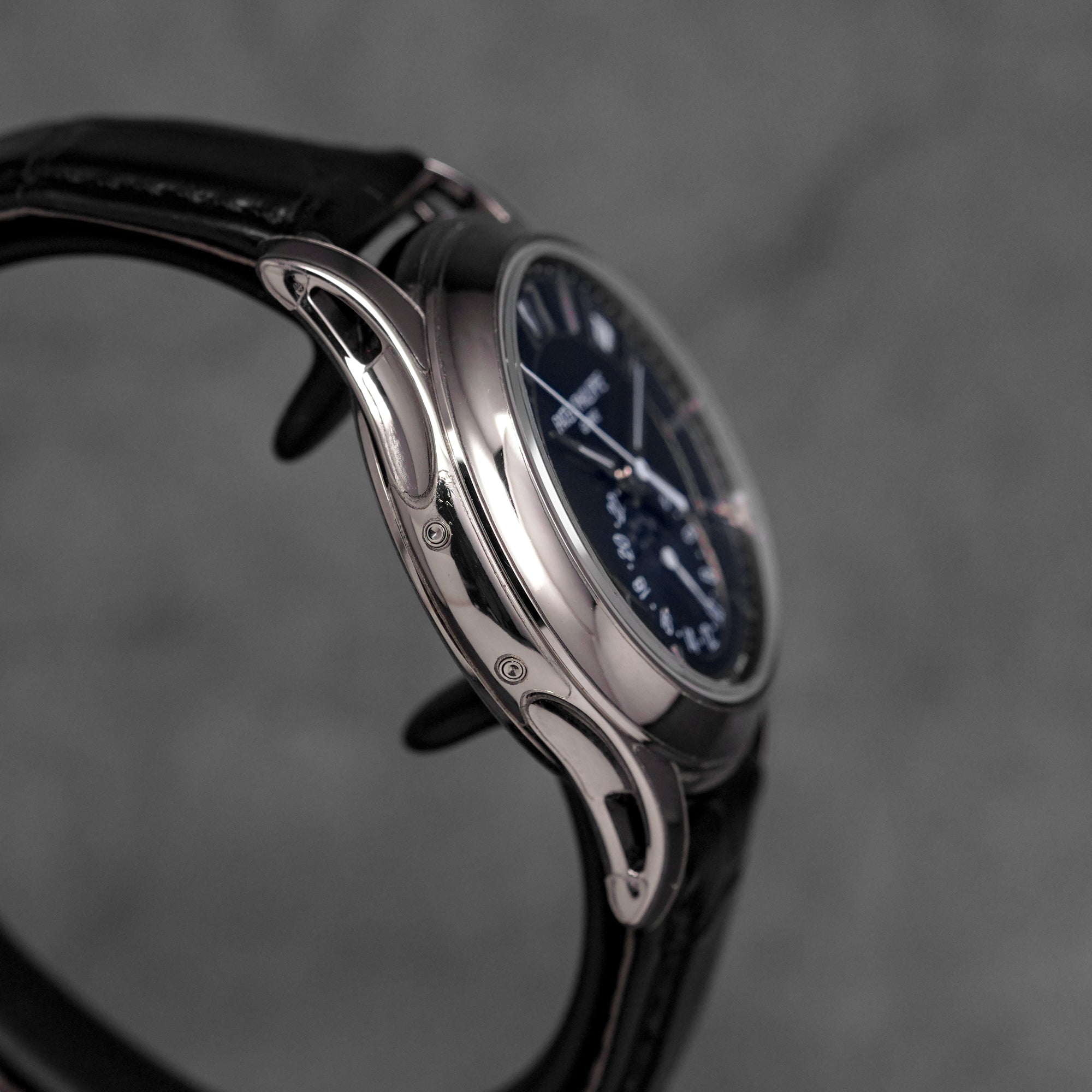 COMPLICATIONS 5205G WHITEGOLD ANNUAL CALENDAR MOONPHASE BLUE DIAL (2025)