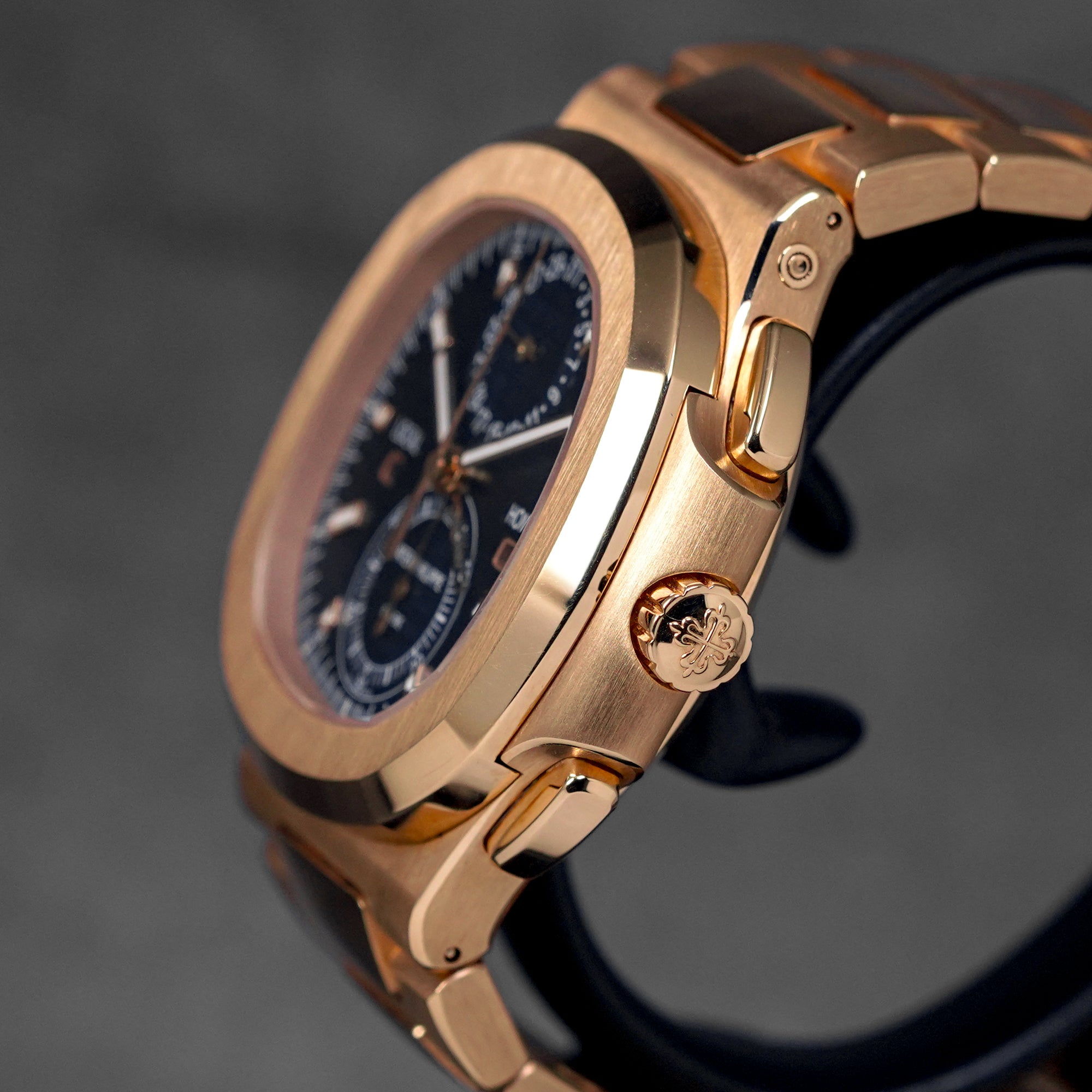 NAUTILUS 5990/1R TRAVEL TIME ROSEGOLD BLUE DIAL (2024)
