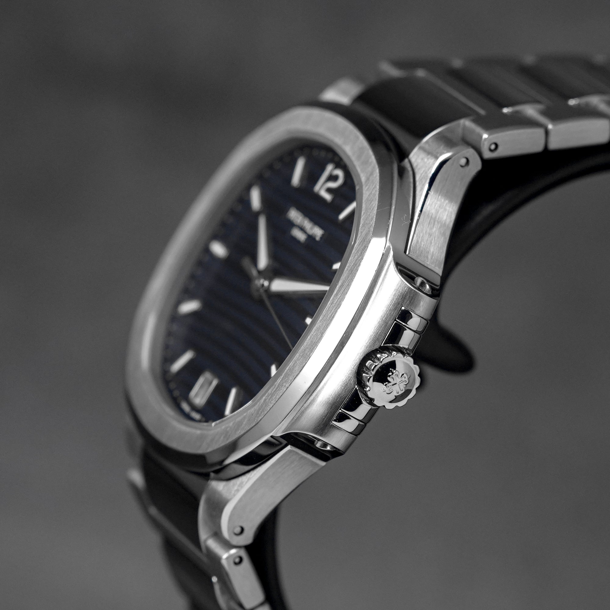 NAUTILUS 7118/1A BLUE DIAL (2017)