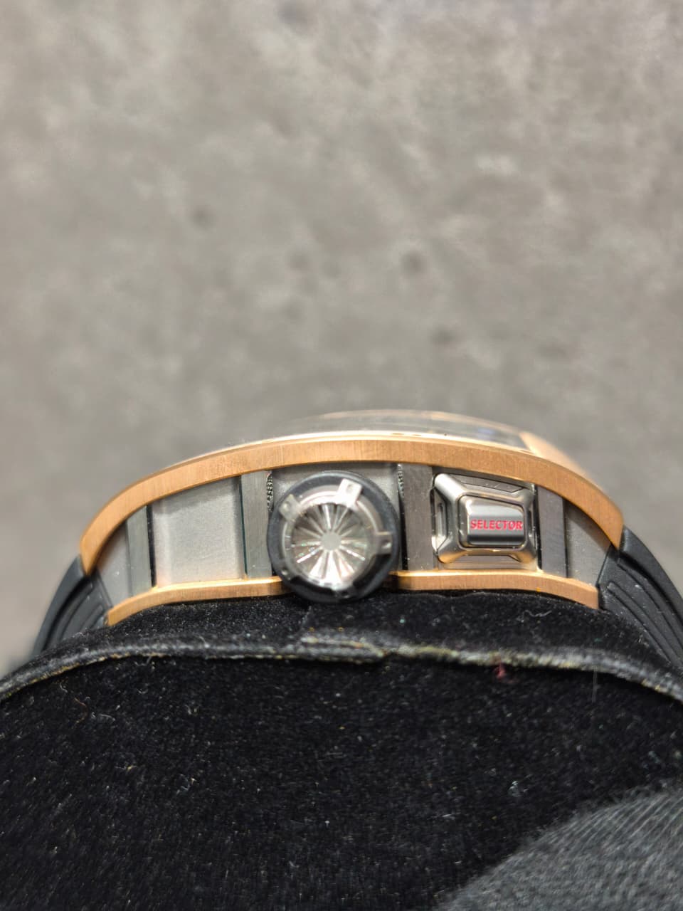 RM 30-01 ROSEGOLD DECLUTCHABLE ROTOR (2024)