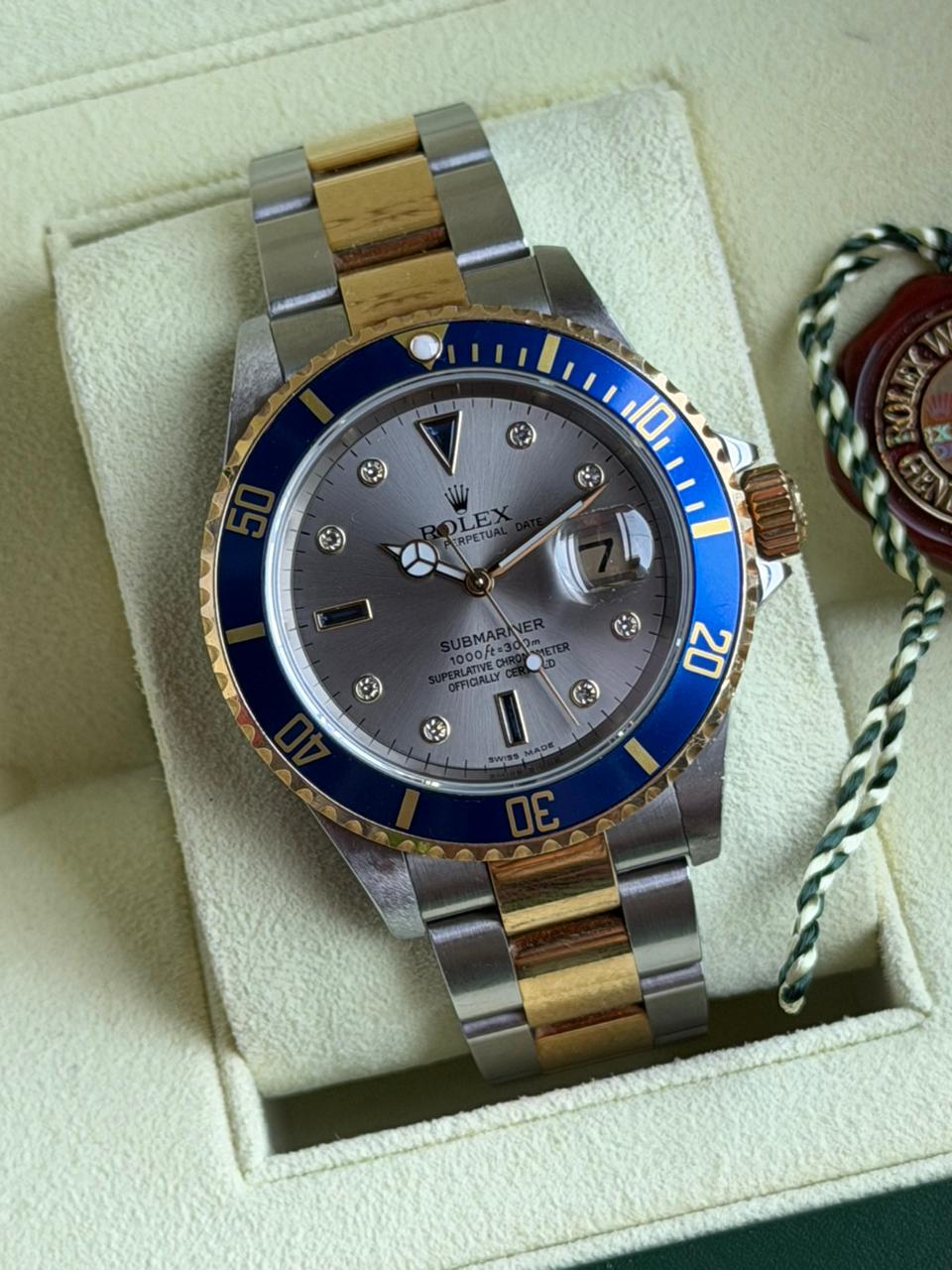 SUBMARINER DATE 40MM 16613 TWOTONE YELLOWGOLD GREY DIAMOND DIAL (2007)