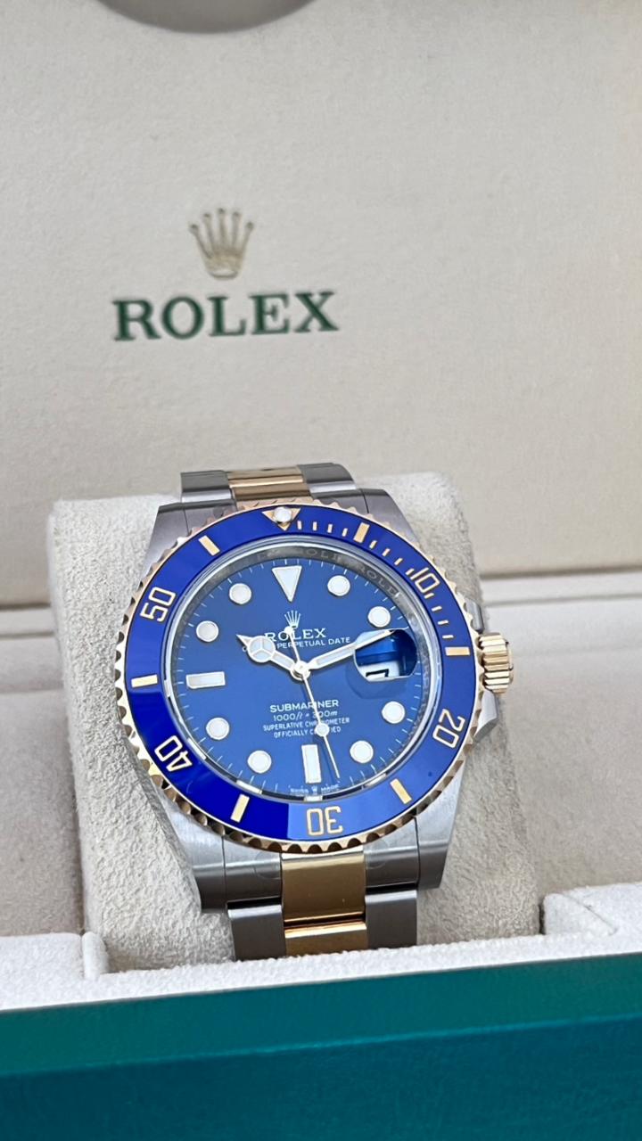 SUBMARINER DATE 41MM TWOTONE YELLOWGOLD BLUE DIAL (2021)