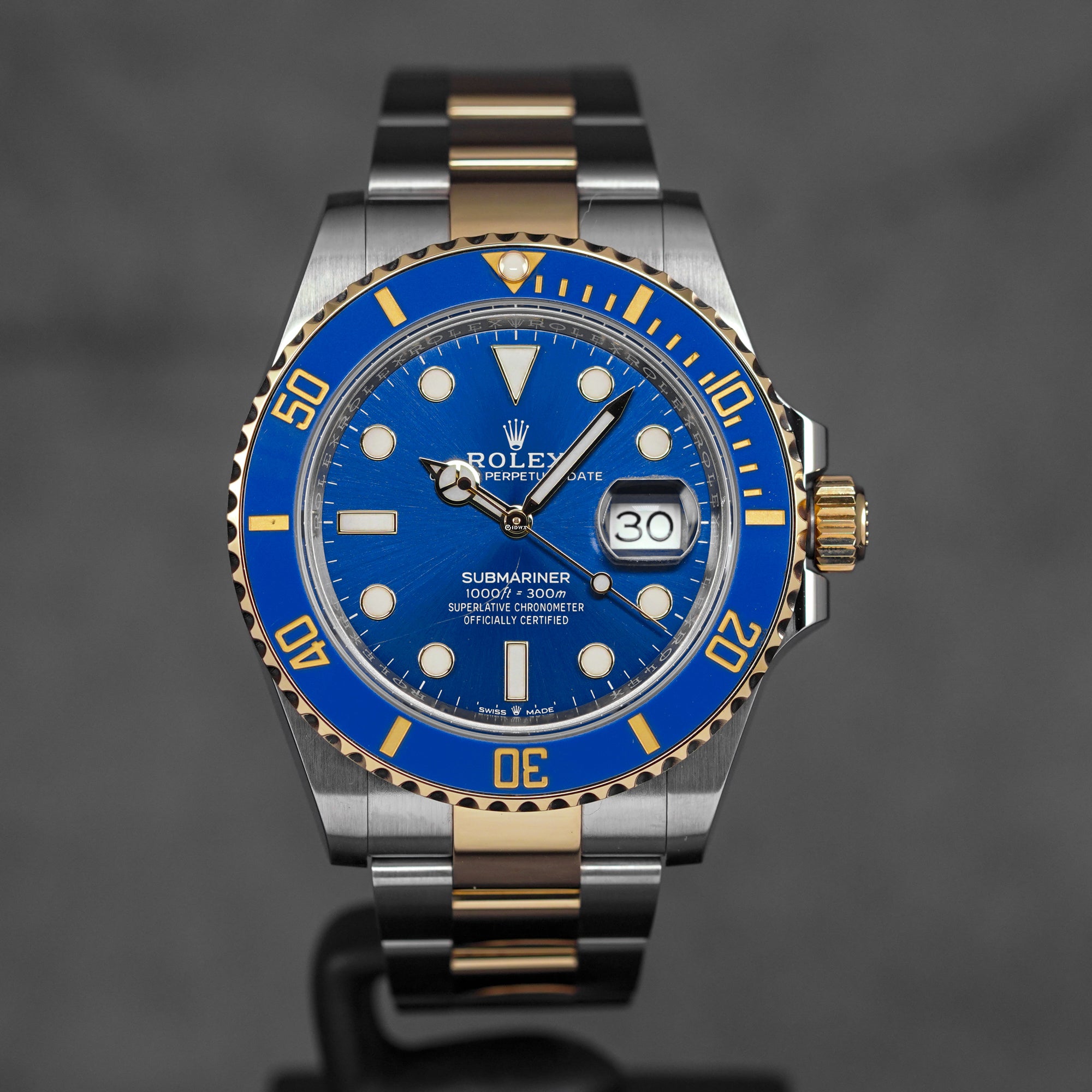 SUBMARINER DATE 41MM TWOTONE YELLOWGOLD BLUE DIAL (2022)