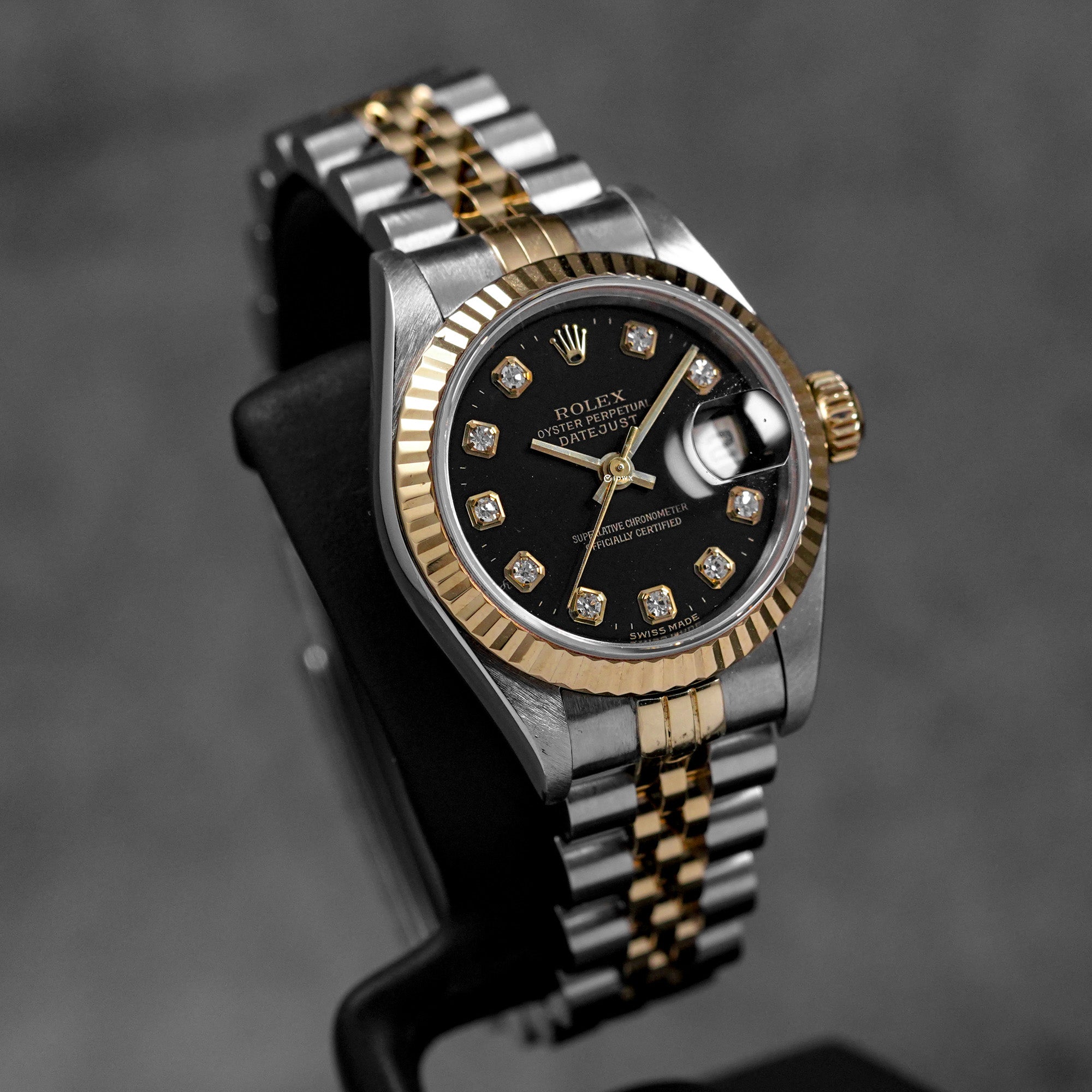 DATEJUST 26MM TWOTONE YELLOWGOLD BLACK DIAMOND DIAL (1999)