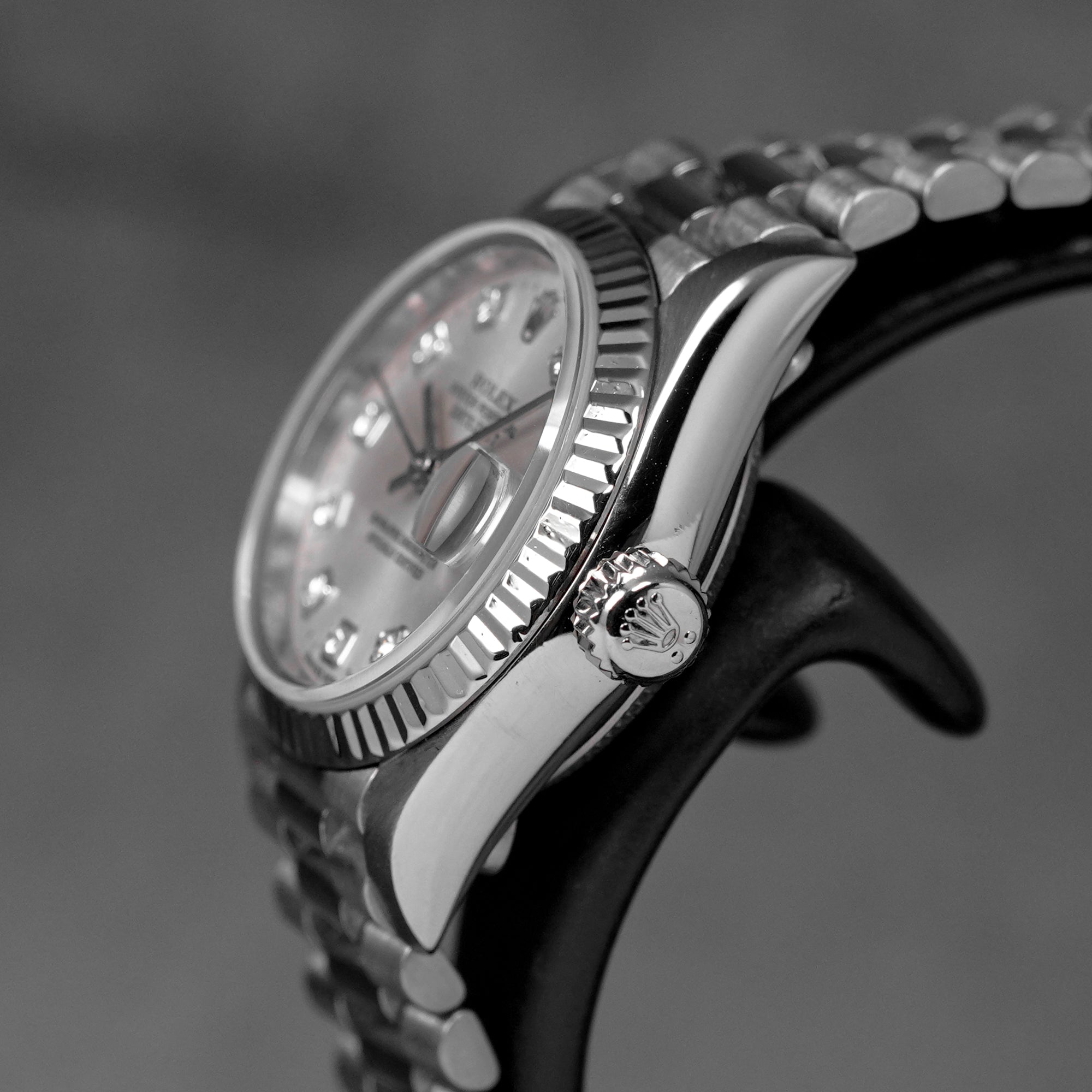 harga rolex datejust 26 whitegold silver diamond indonesia
