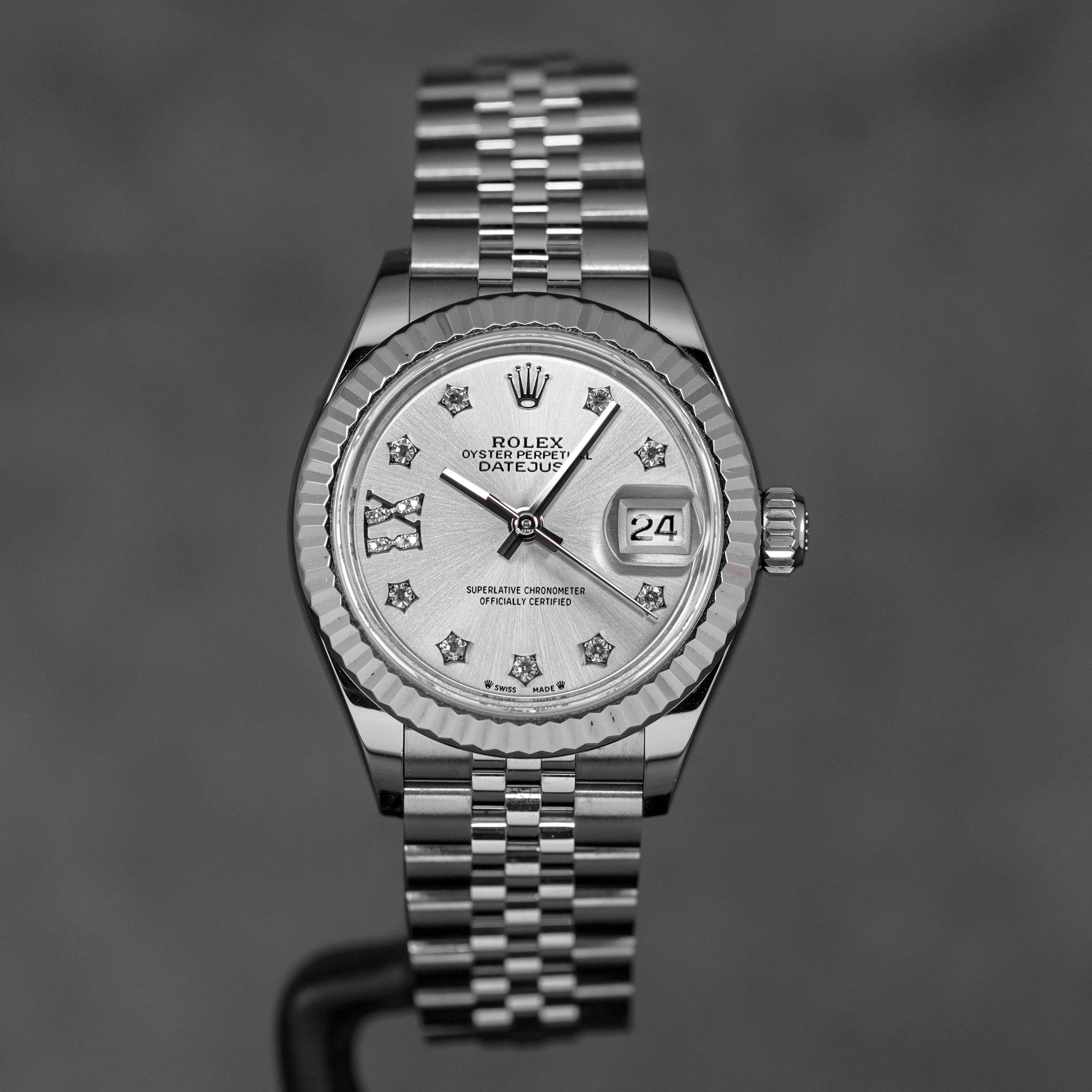 harga rolex datejust 28 silver diamond star indonesia