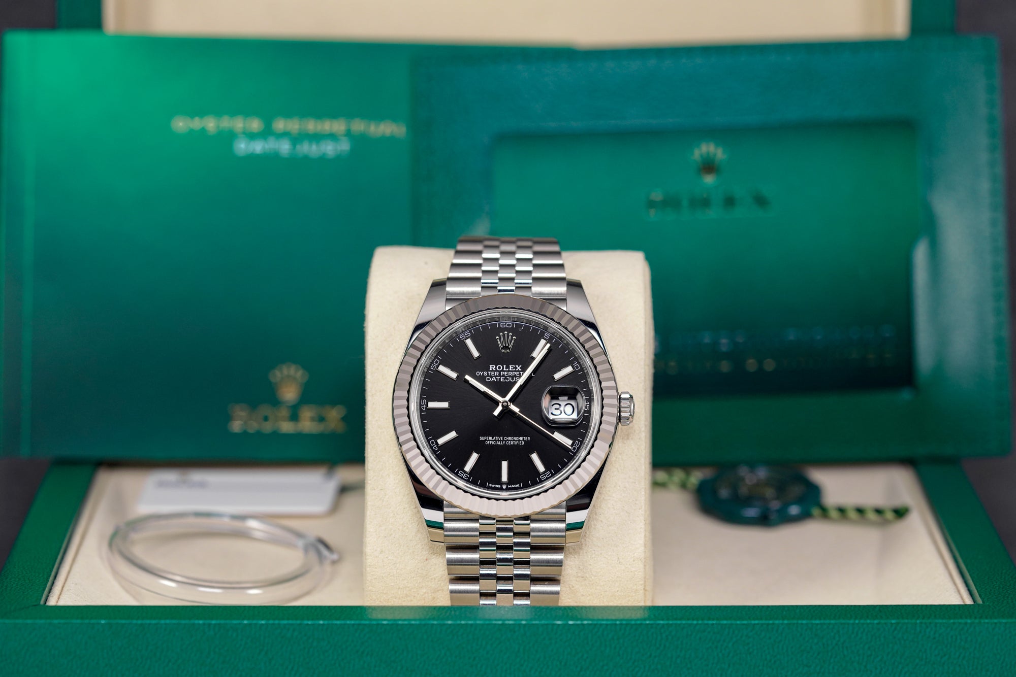 harga rolex datejust 41 black indonesia
