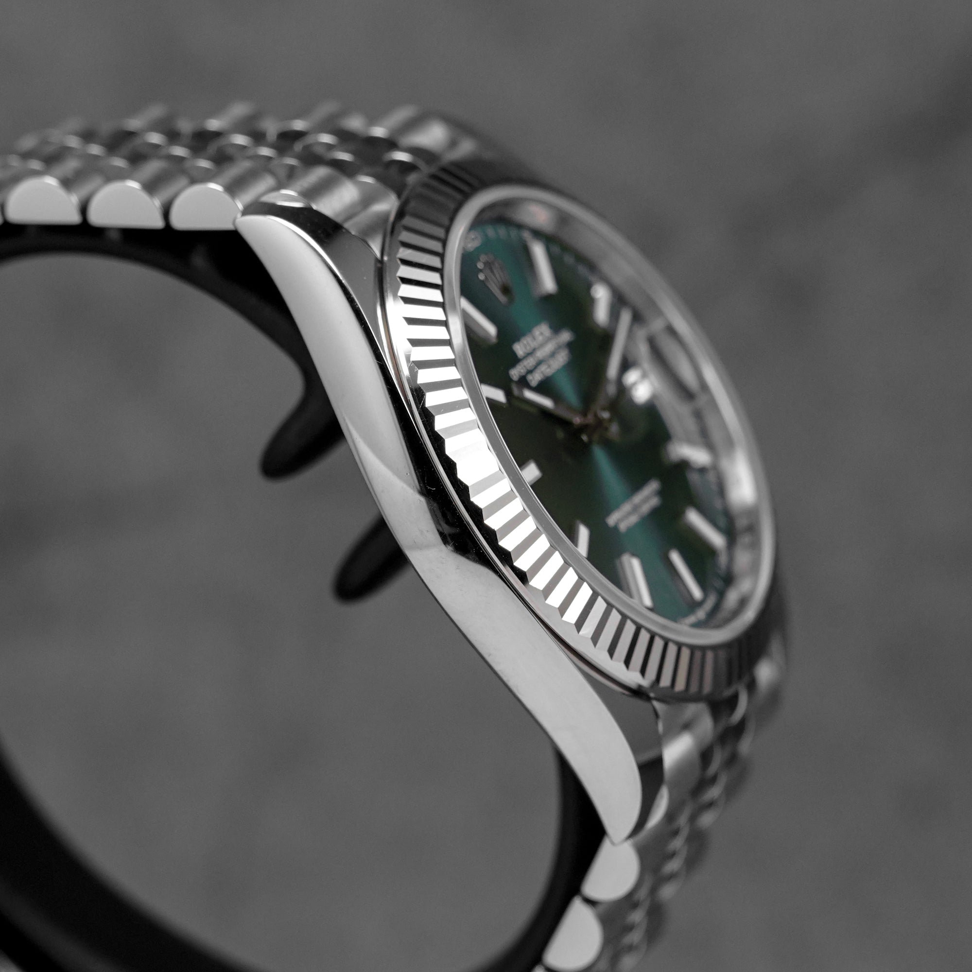 harga rolex datejust 41mm mint green indonesia