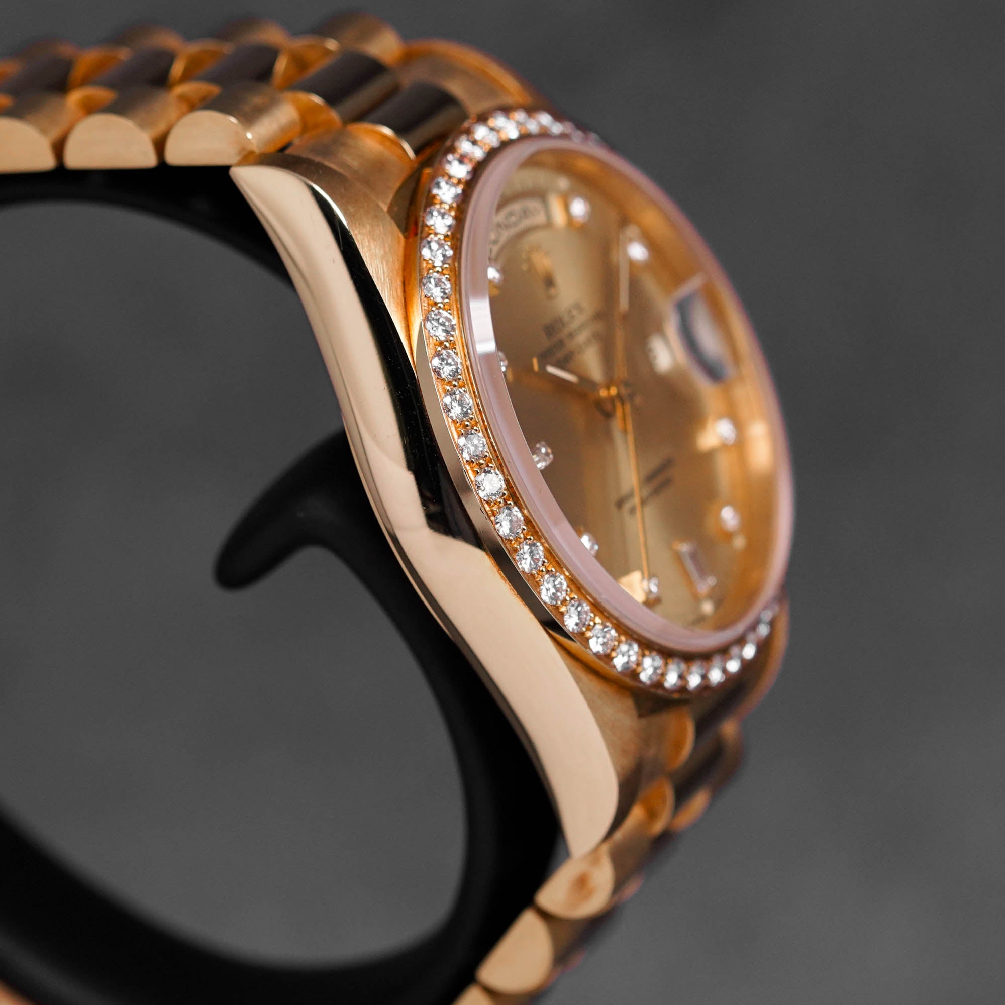 DAYDATE 36MM 18348 YELLOWGOLD CHAMPAGNE DIAMOND DIAL DIAMOND BEZEL (WATCH & BOX)