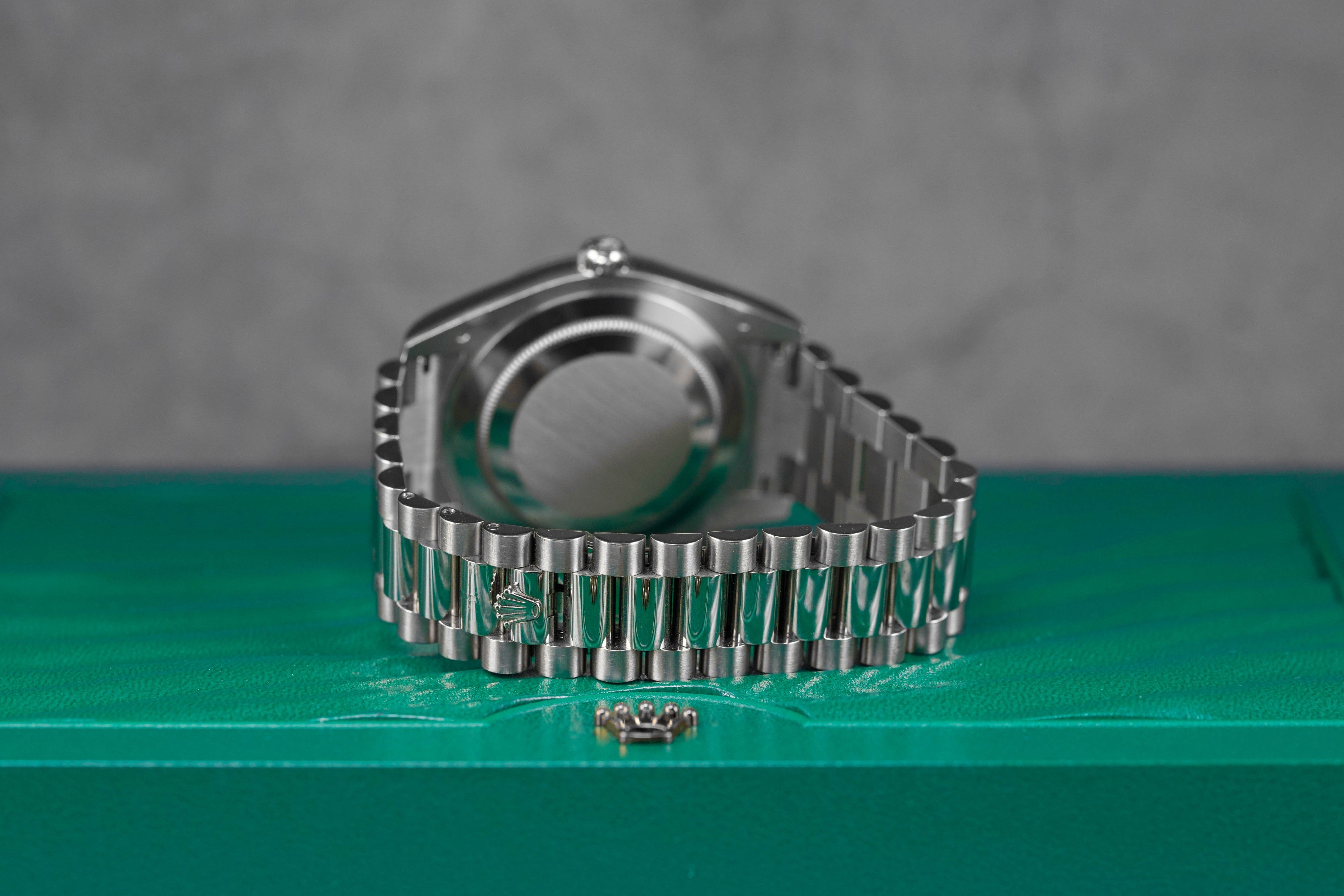 harga rolex daydate ii blue wave indonesia