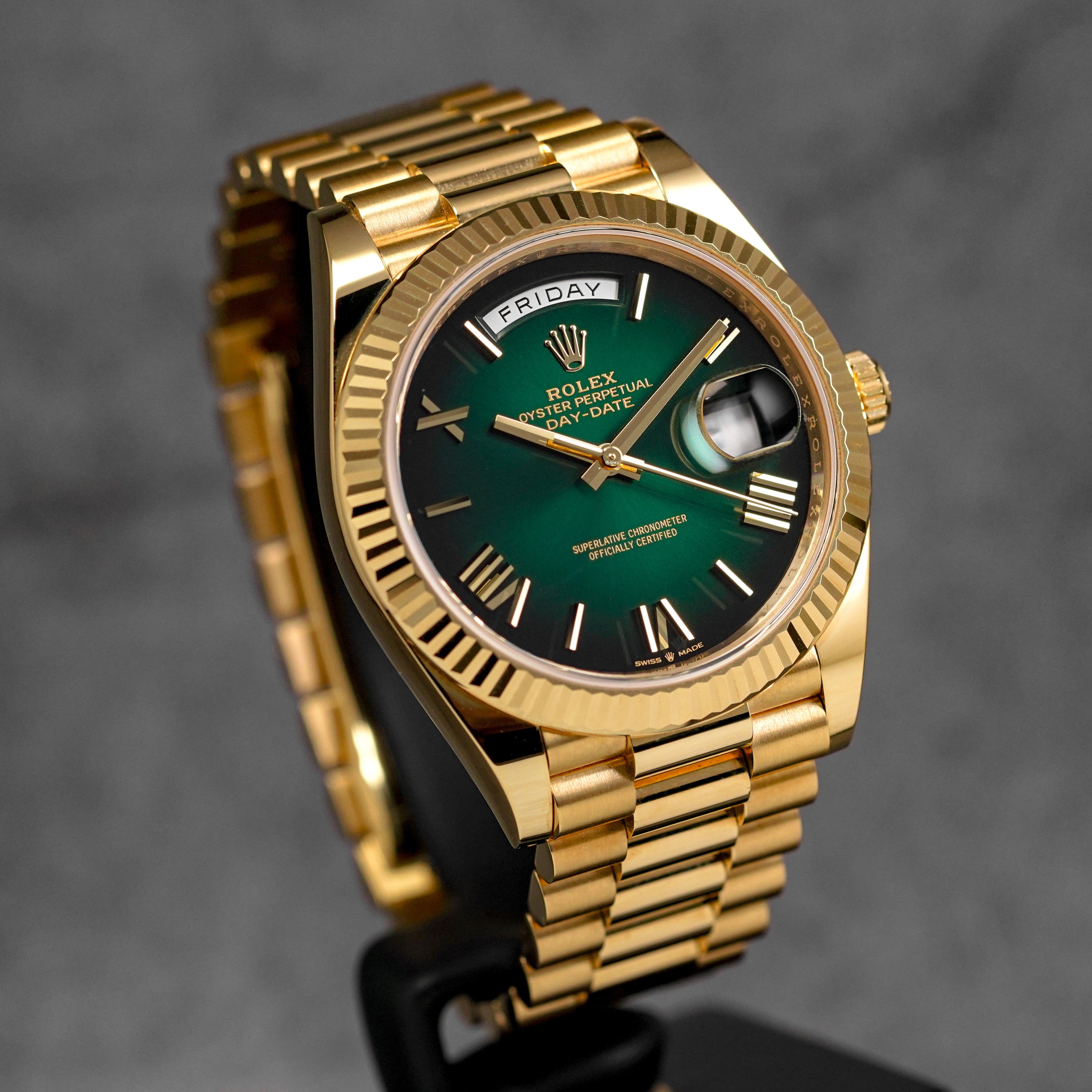 harga rolex daydate yellowgold green ombre indonesia