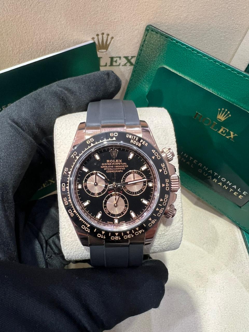 DAYTONA OYSTERFLEX ROSEGOLD BLACK DIAL (2022)