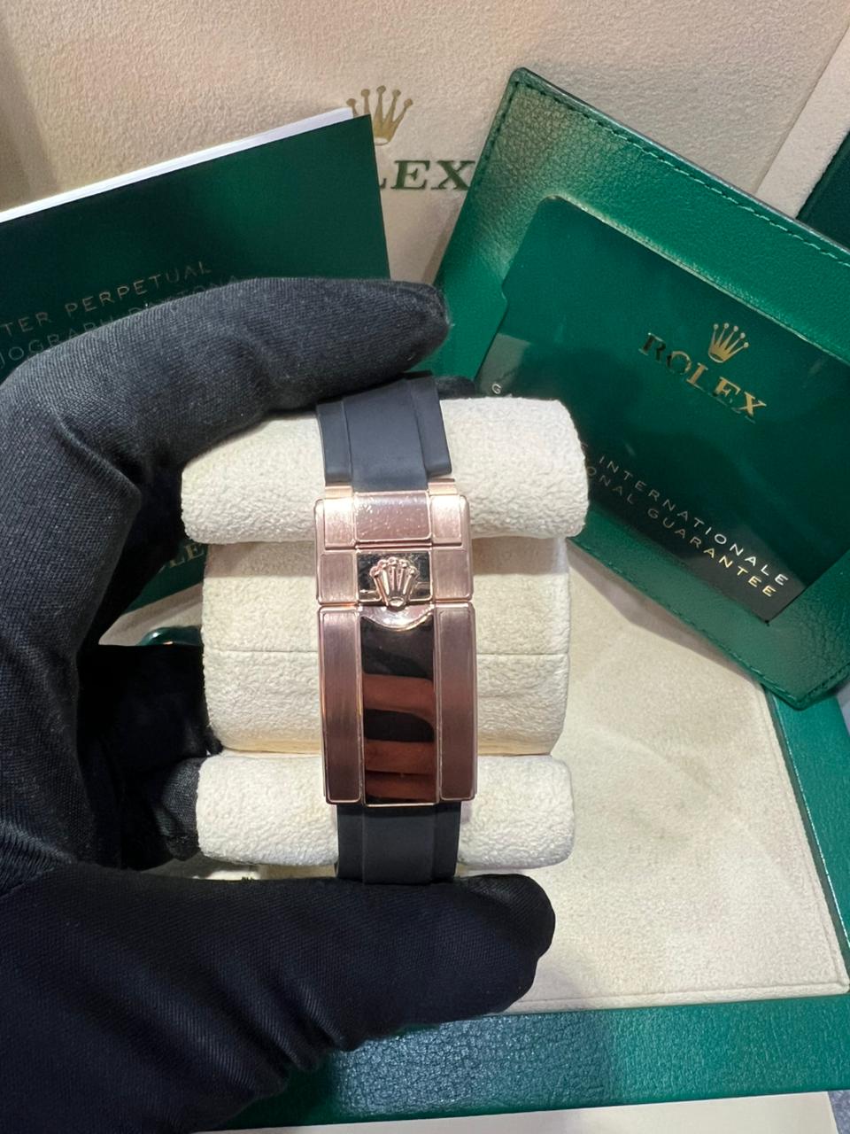 DAYTONA OYSTERFLEX ROSEGOLD BLACK DIAL (2022)