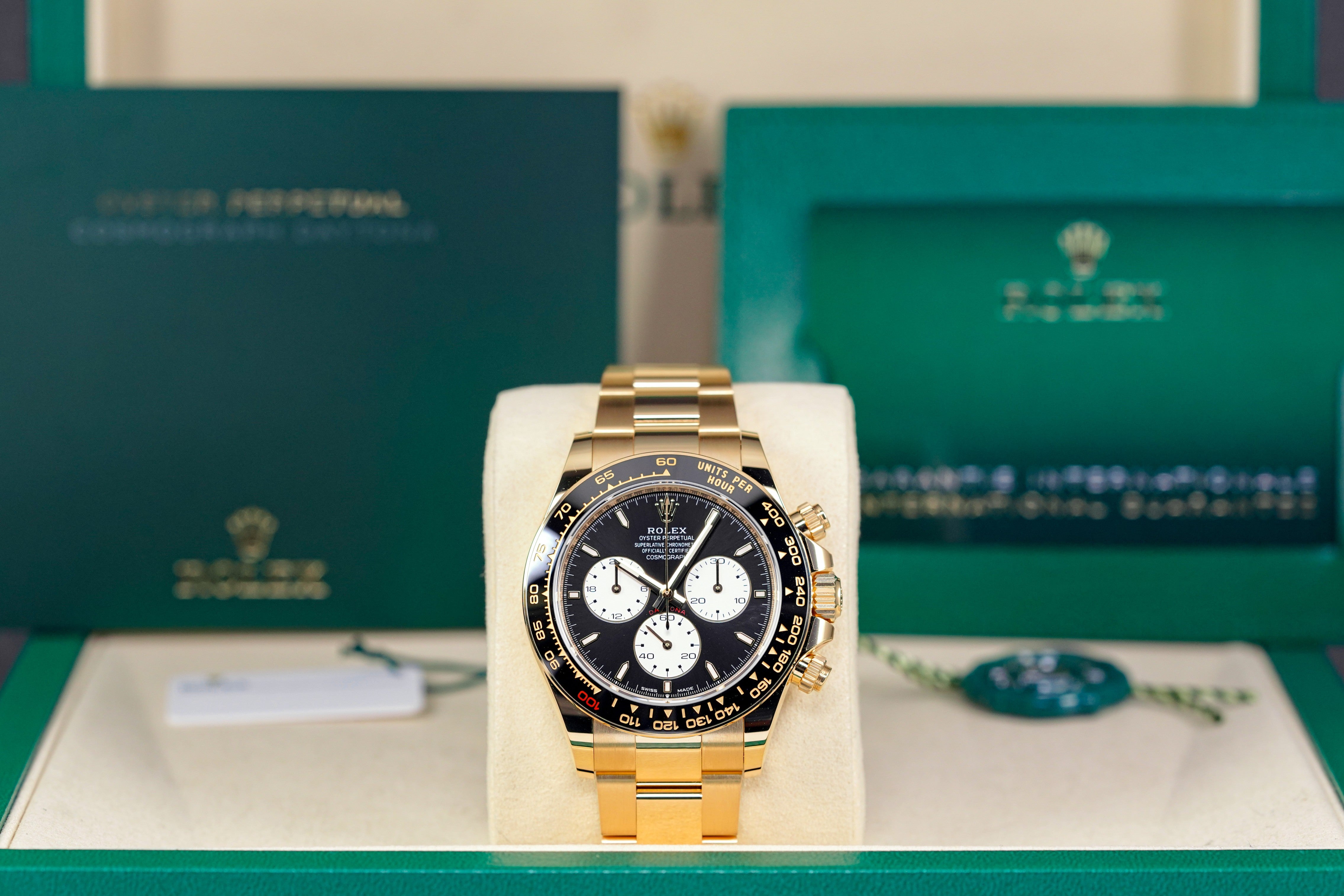 harga rolex daytona yellowgold le mans indonesia terbaru