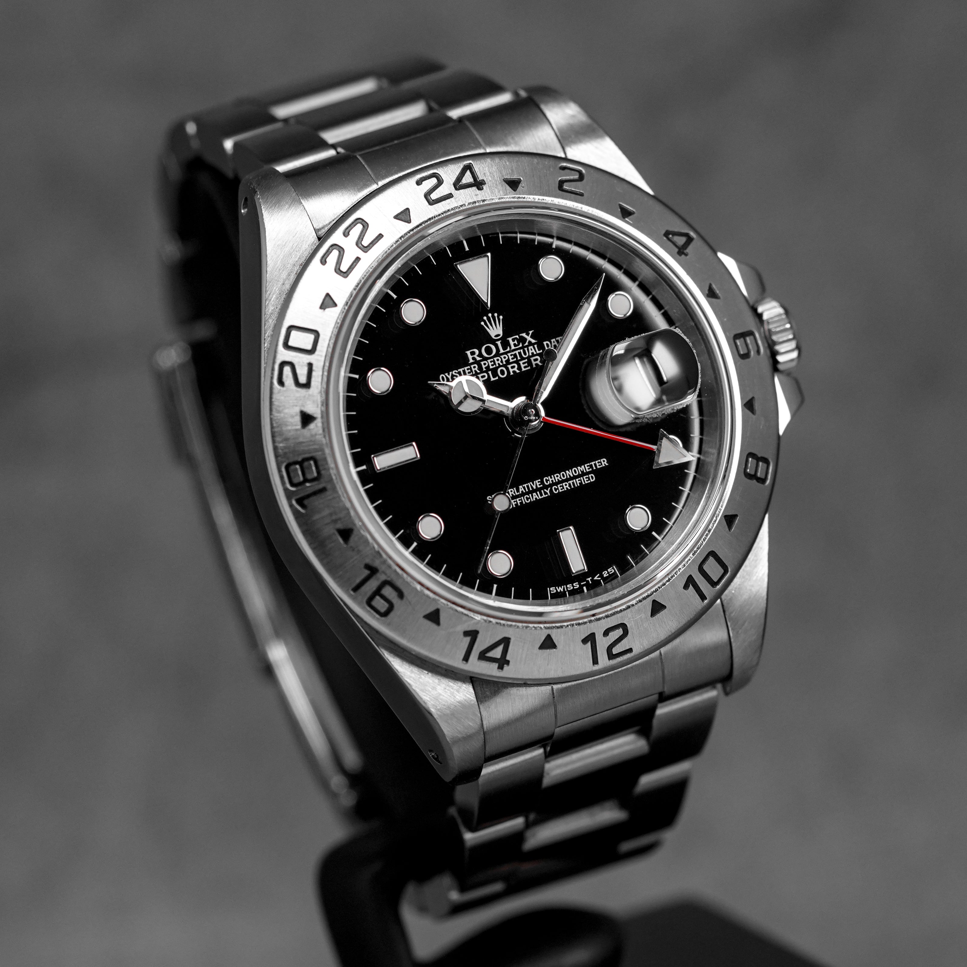 harga rolex explorer 16570 black indonesia