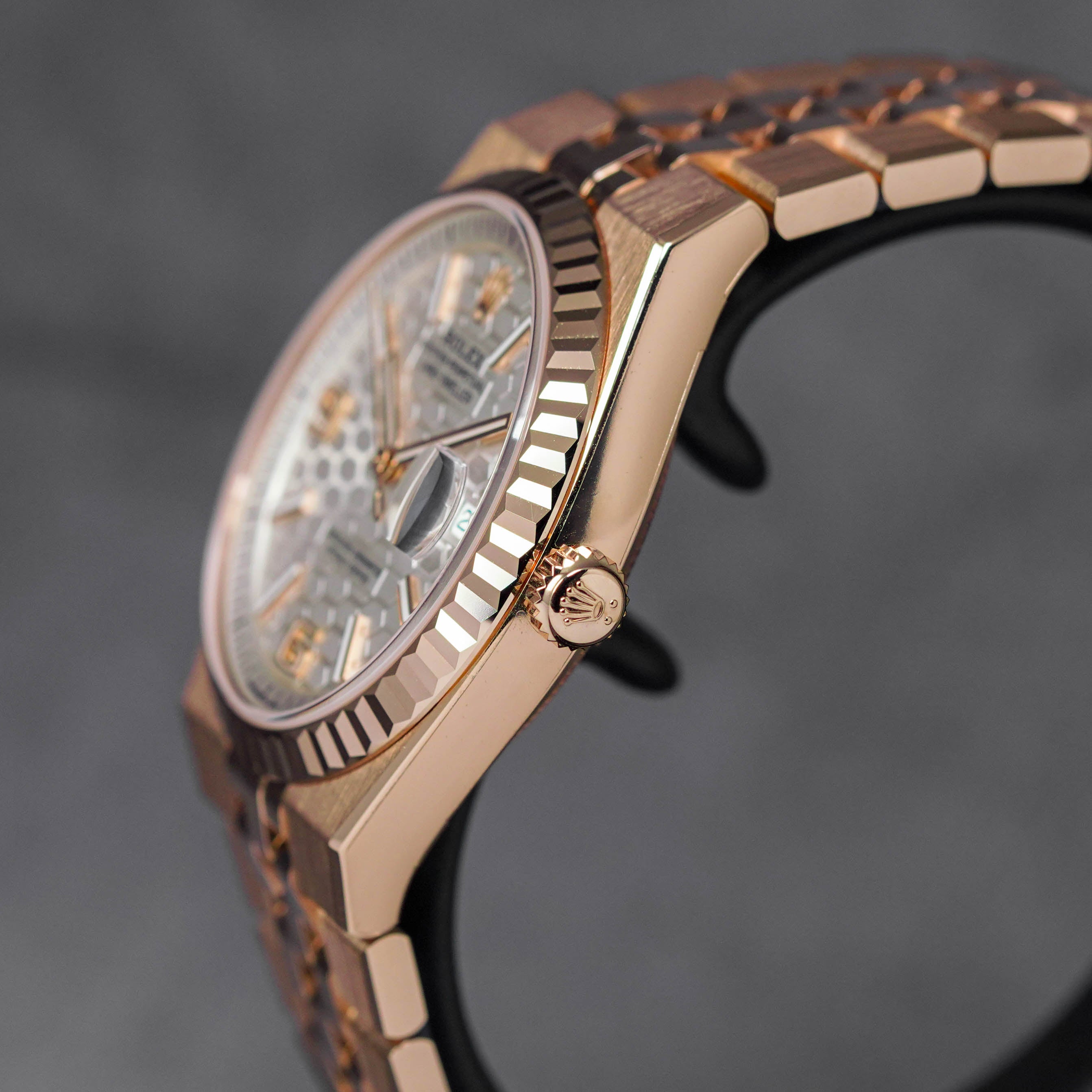 harga rolex land dweller 36 rosegold white indonesia terbaru