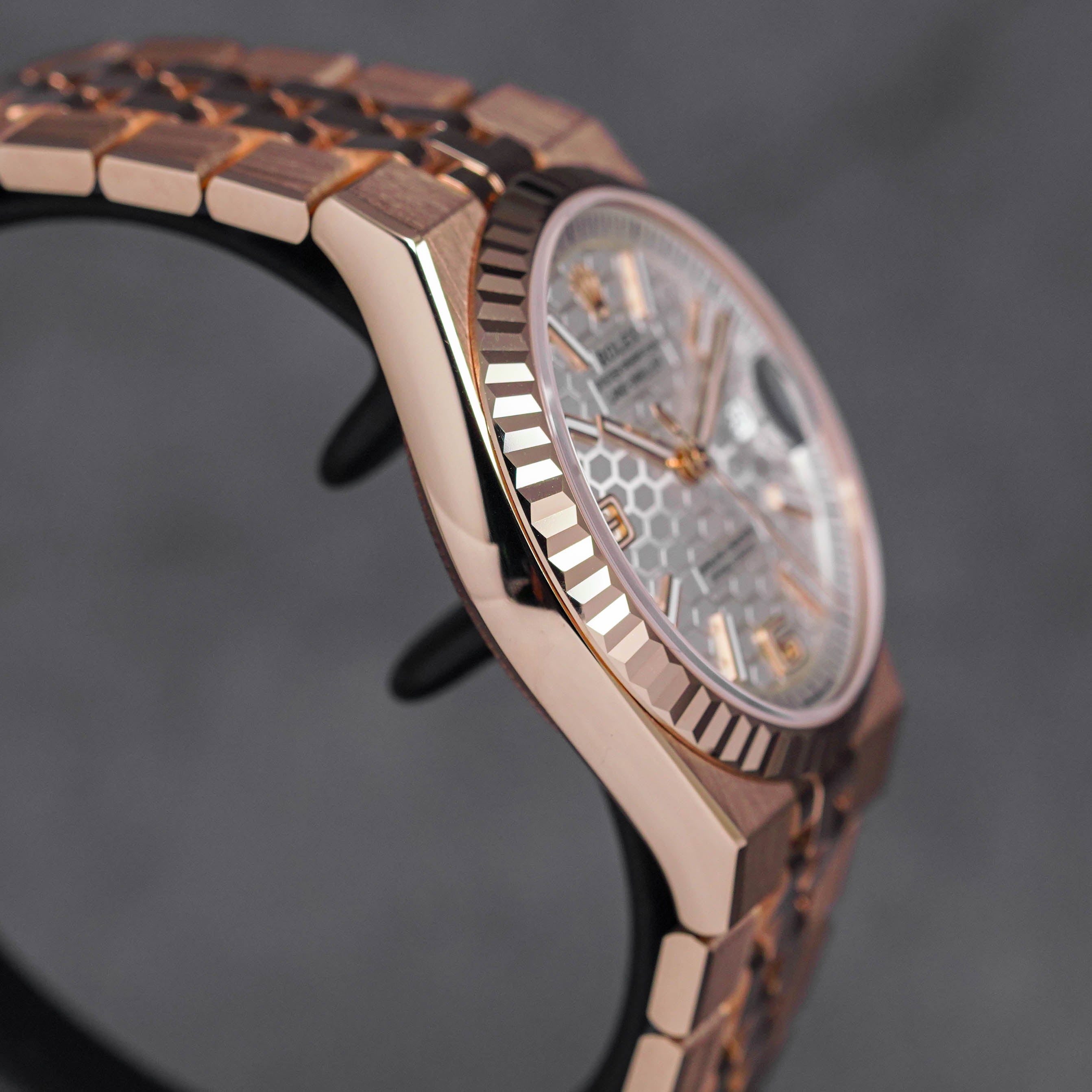 harga rolex land dweller 36 rosegold white indonesia terbaru