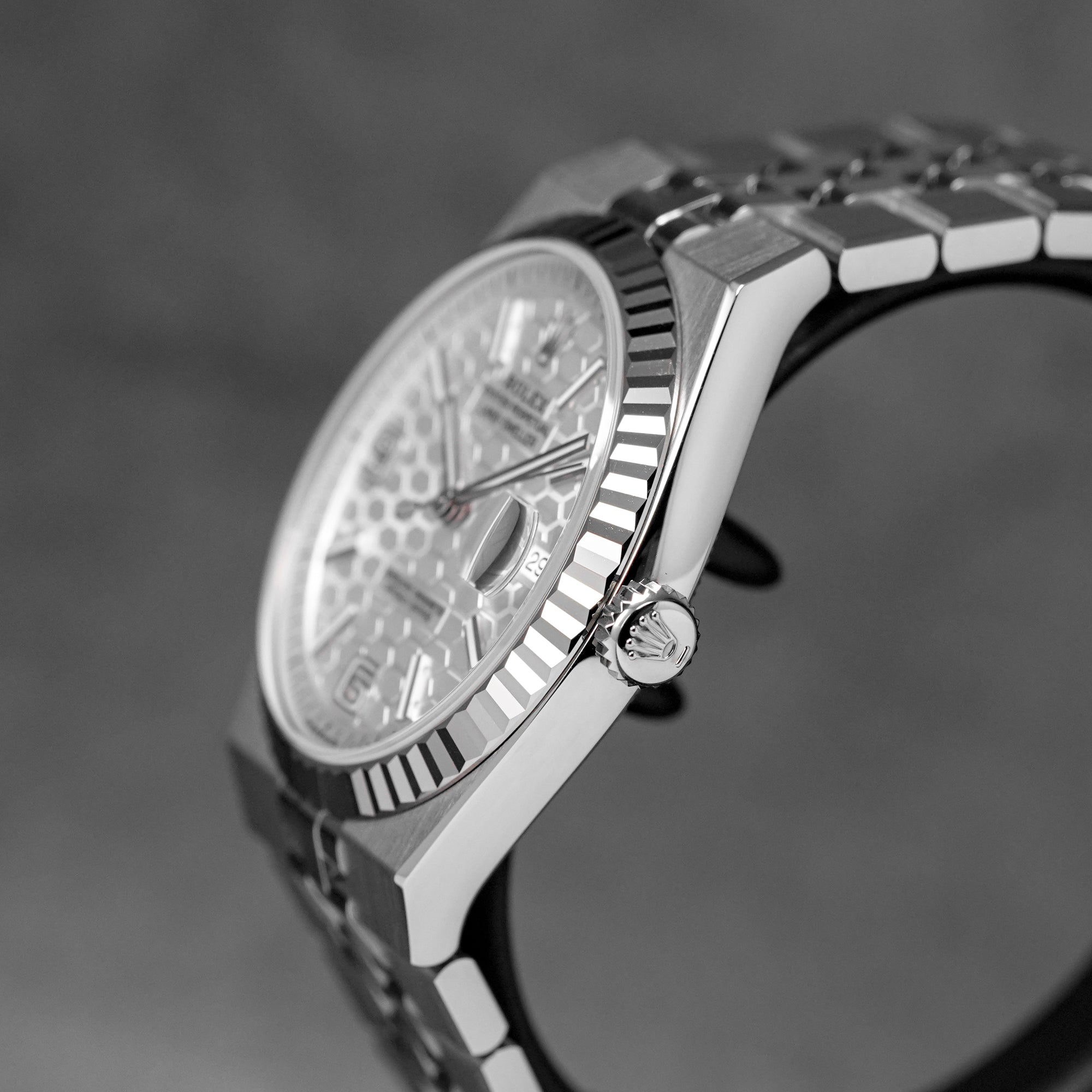 harga rolex land dweller 40mm white indonesia terbaru