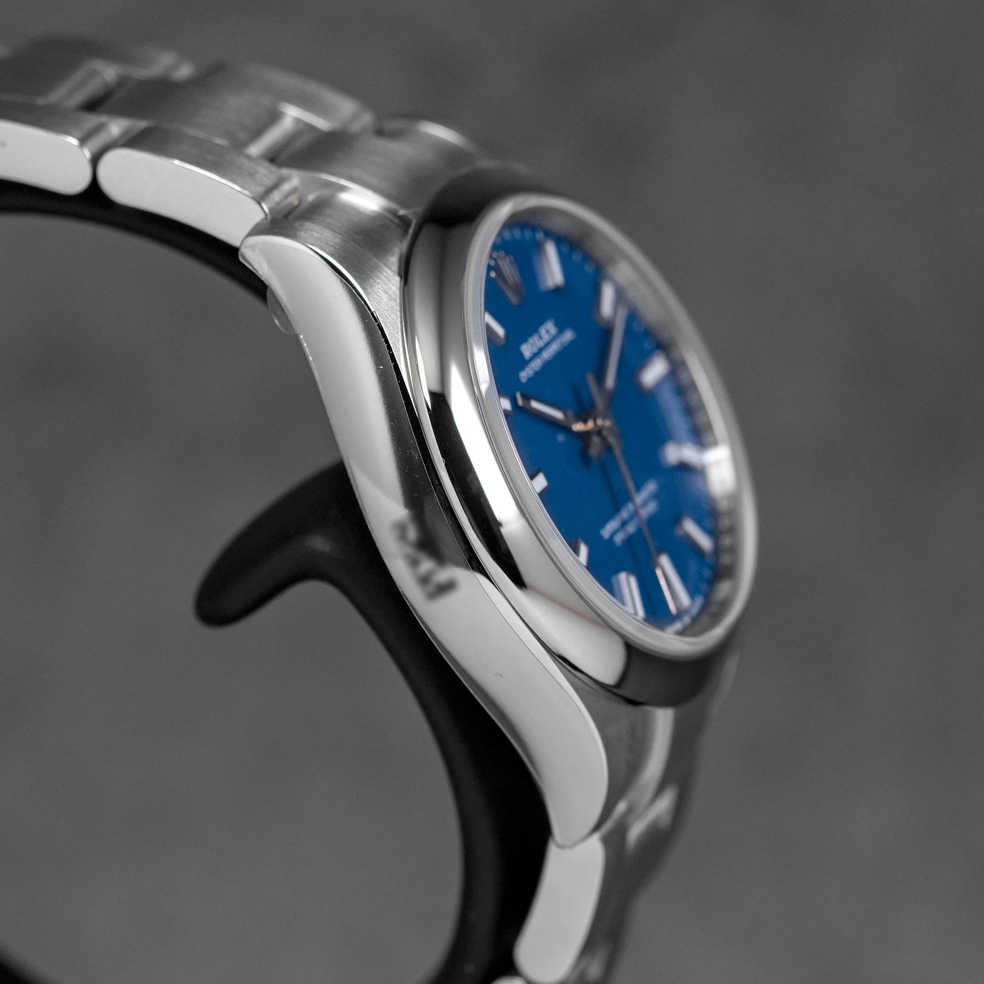 OYSTER PERPETUAL 31MM MED BLUE DIAL (2026)