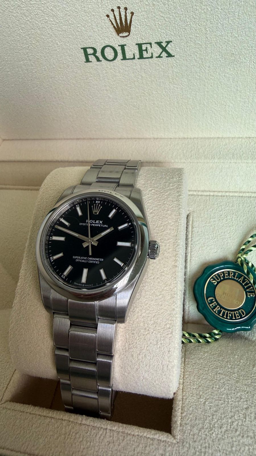 OYSTER PERPETUAL 34MM BLACK DIAL (2024)
