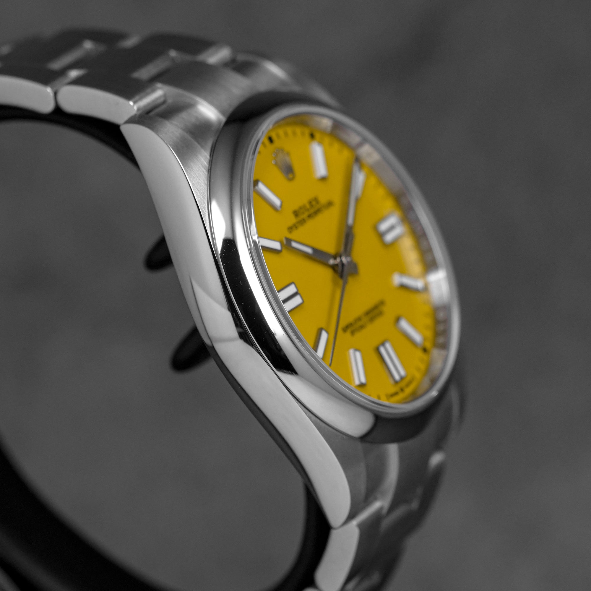 OYSTER PERPETUAL 41MM YELLOW DIAL (2021)