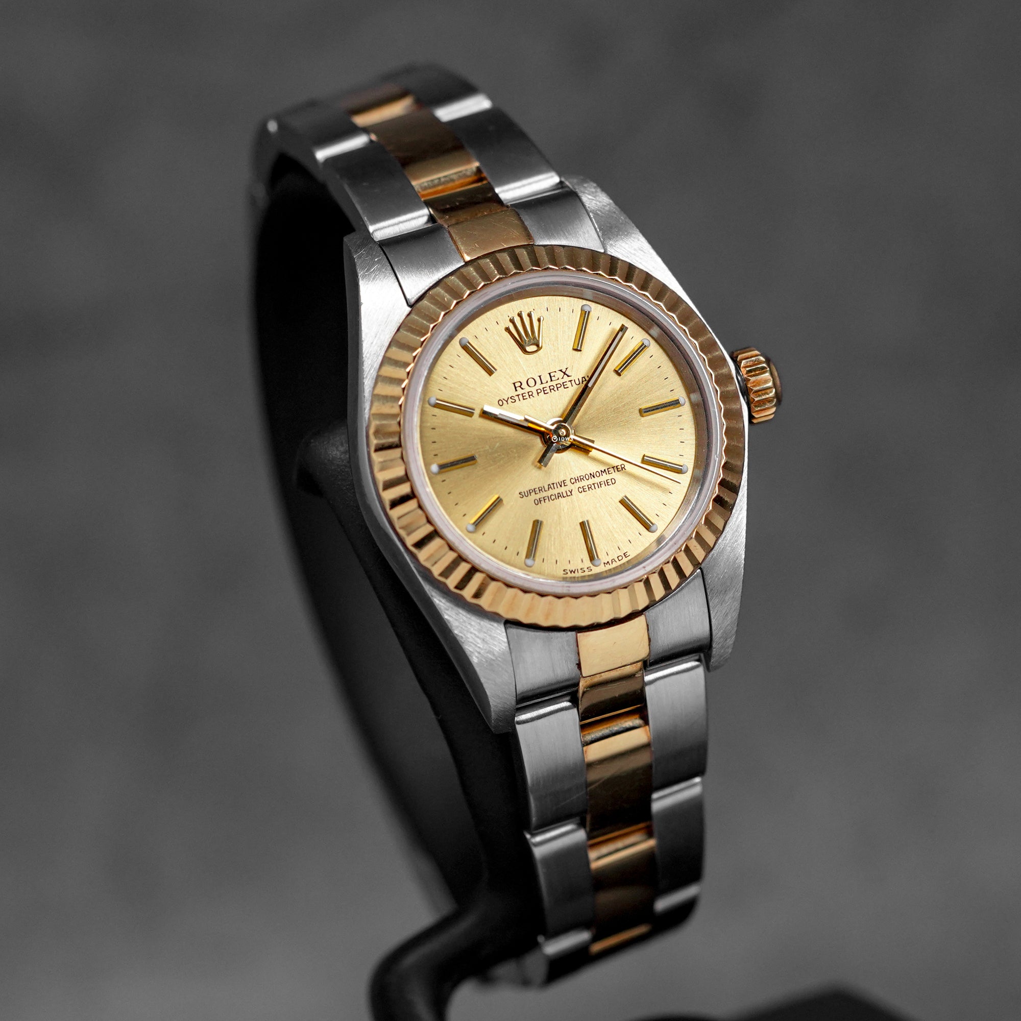 harga rolex oyster perpetual date champagne indonesia