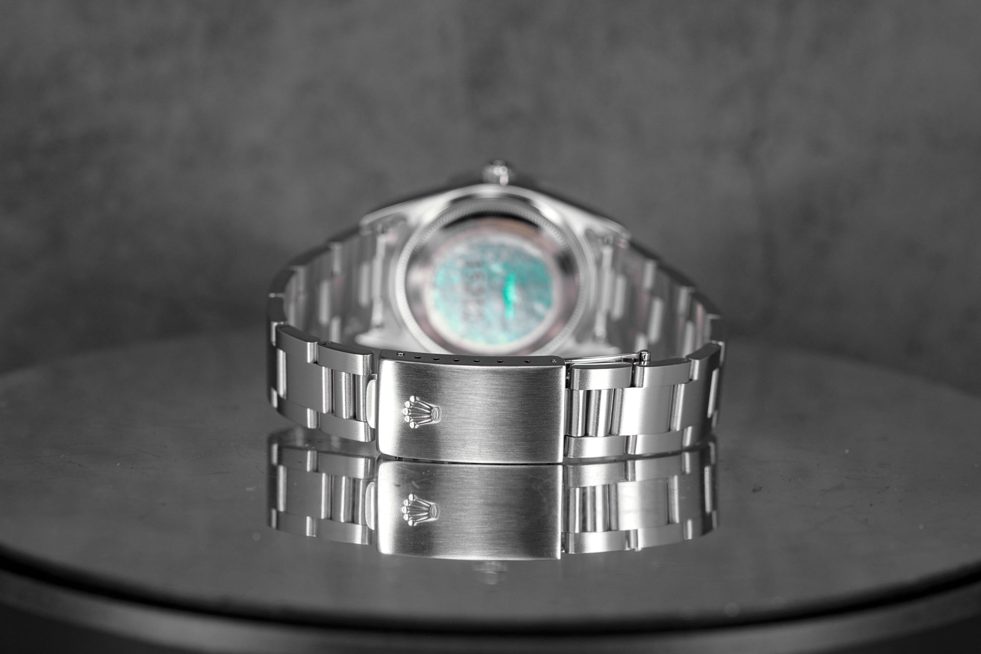 OYSTER PERPETUAL DATE 34MM 15210 ENGINE-TURNED BEZEL SALMON DIAL 'K SERIES' (WATCH ONLY)