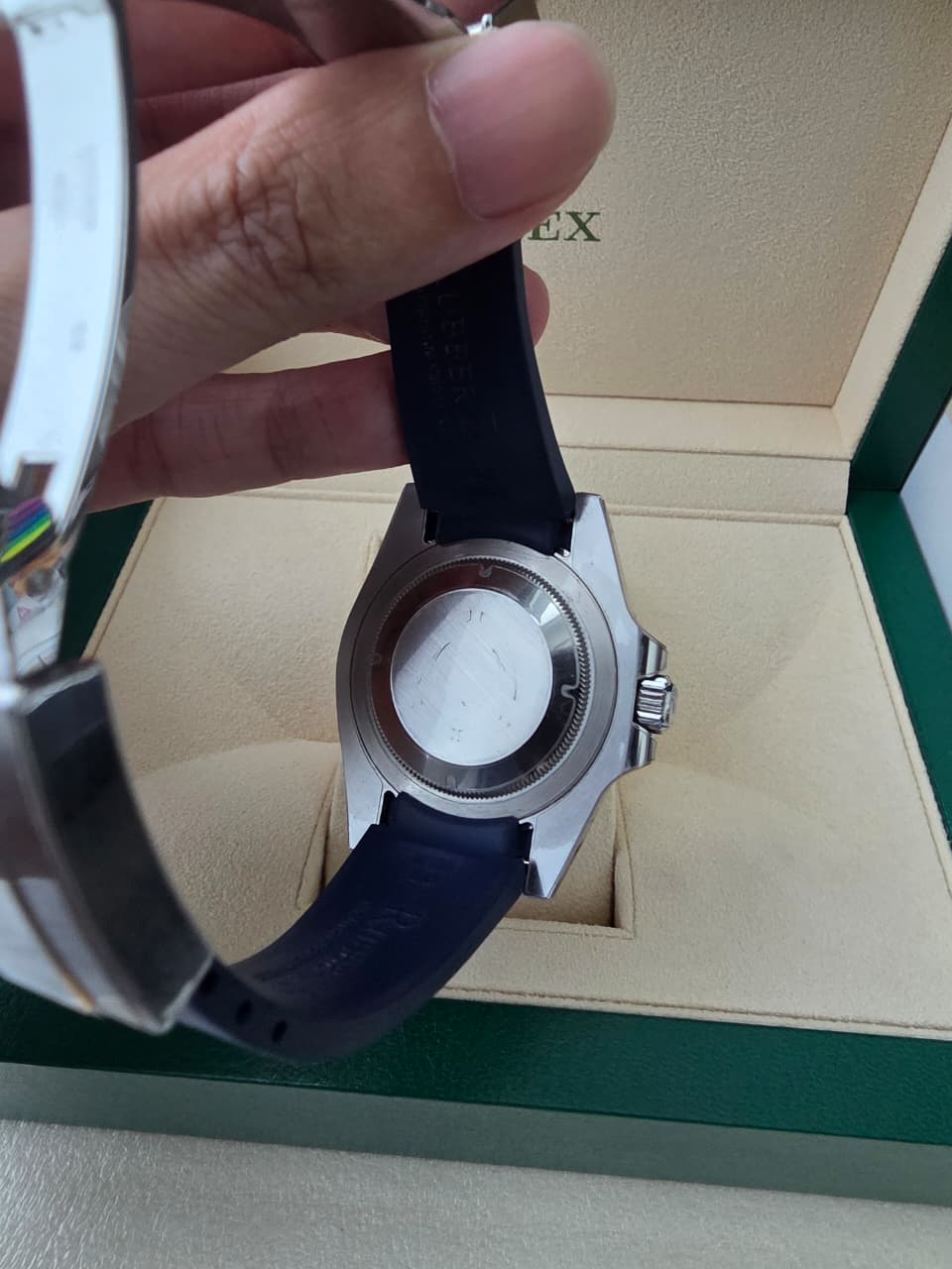 GMT MASTER-II PEPSI WITH RUBBER-B STRAP (2022)